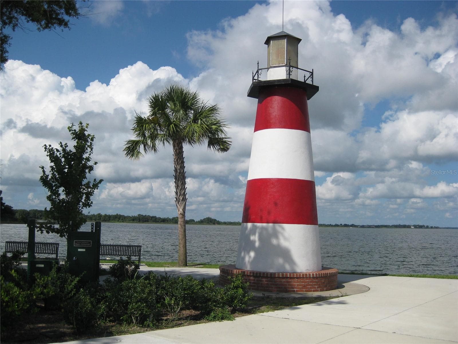 Mount Dora Lighthouse - 8716 BRIDGEPORT BAY CIR, MOUNT DORA