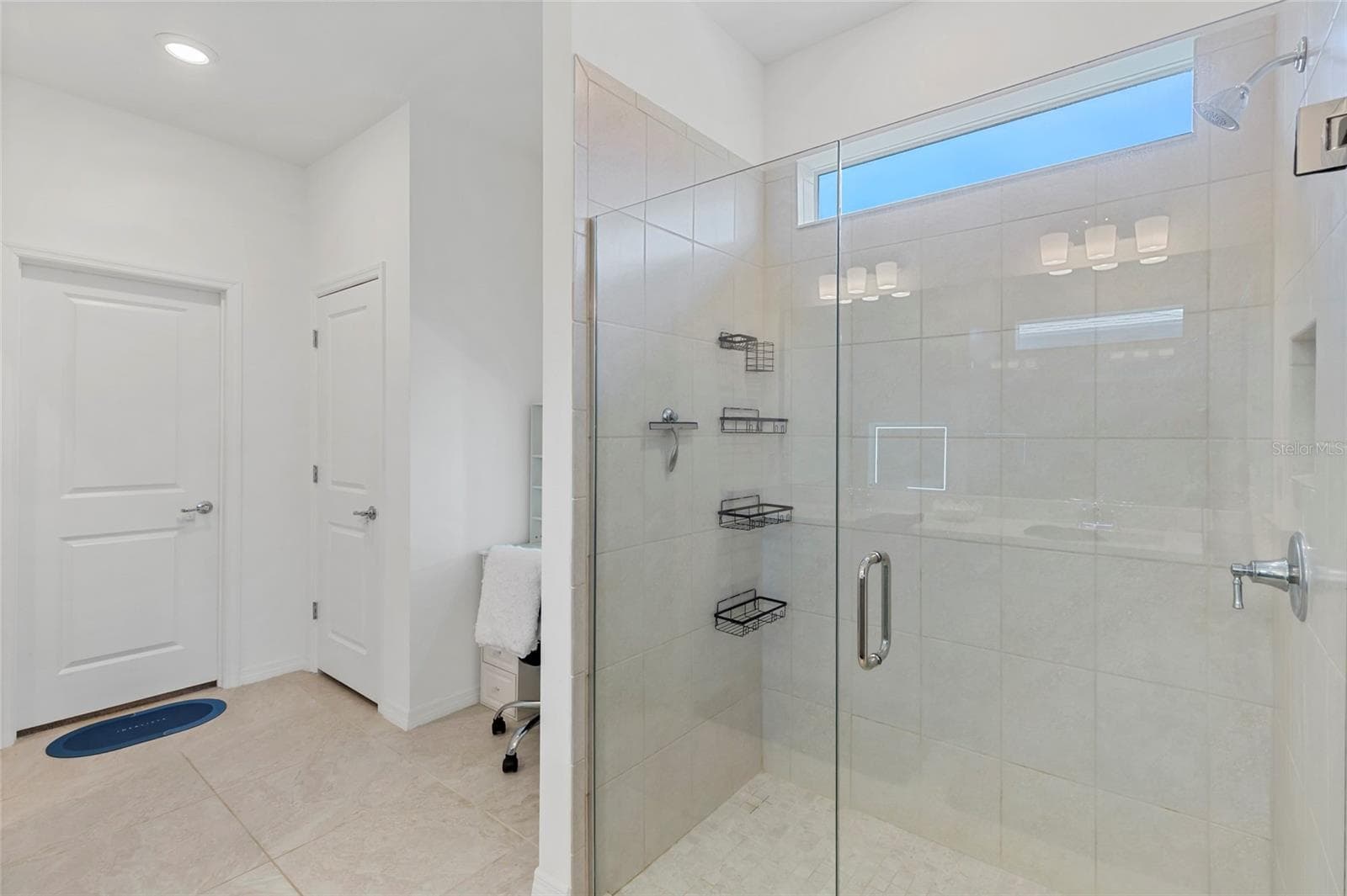 Primary bath has Large walk in shower and large walk in closet - 3009 61ST DR E, ELLENTON