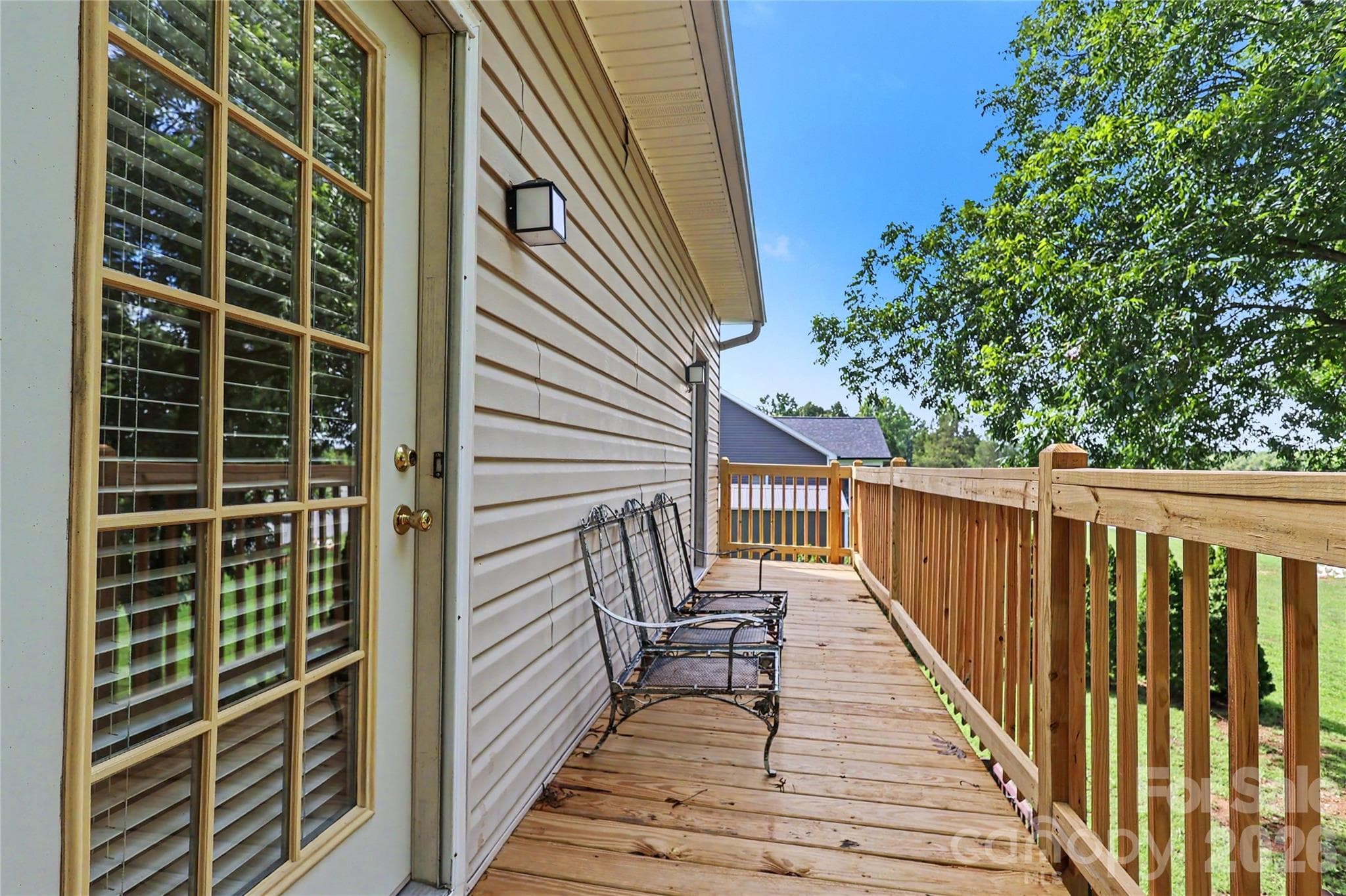 Single Family Residence at 294 Riverview Boulevard, Lexington, photo 22 of 43