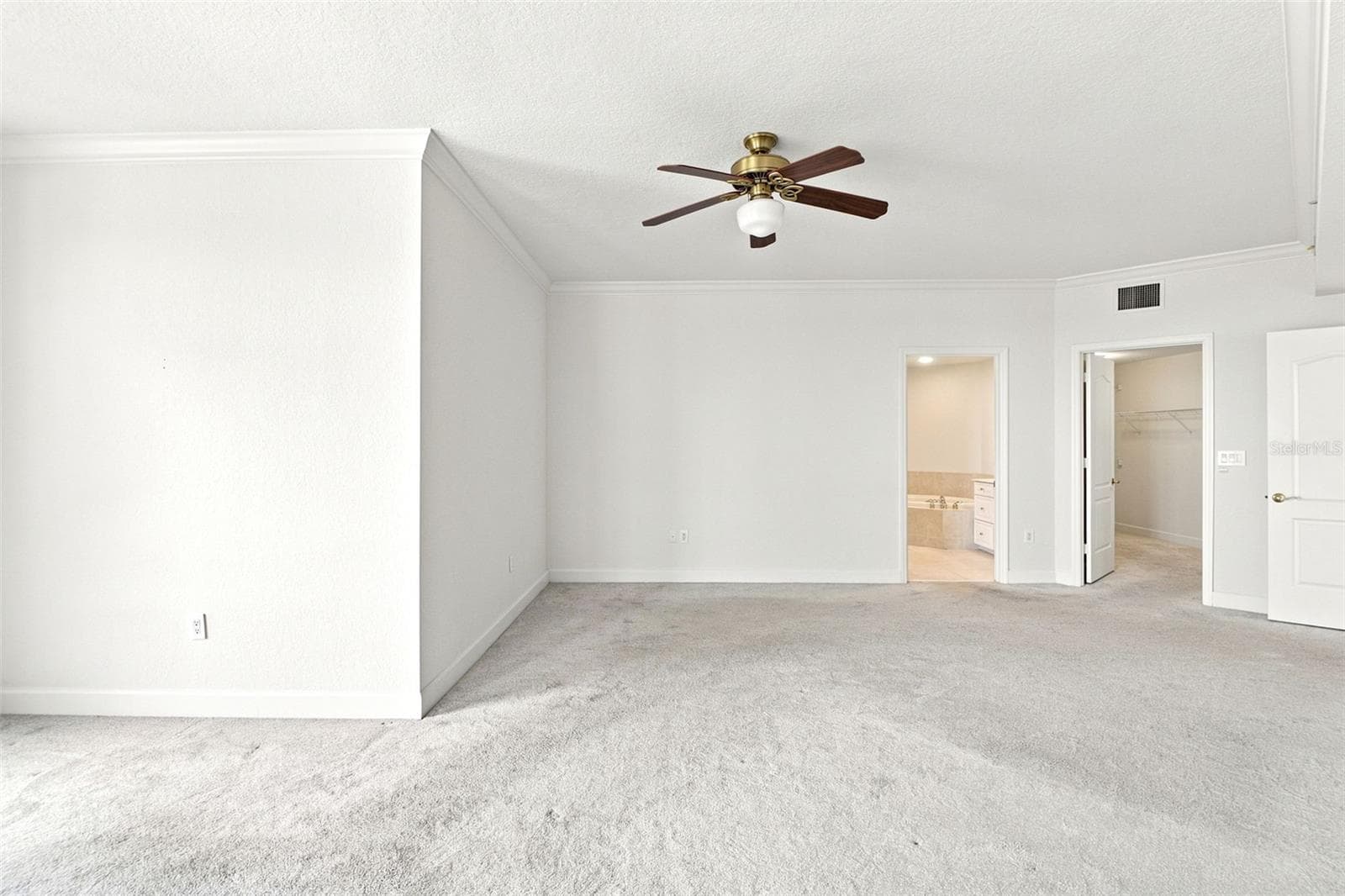 Condominium at 100 BEACH DR NE #1501, ST PETERSBURG, photo 30 of 86