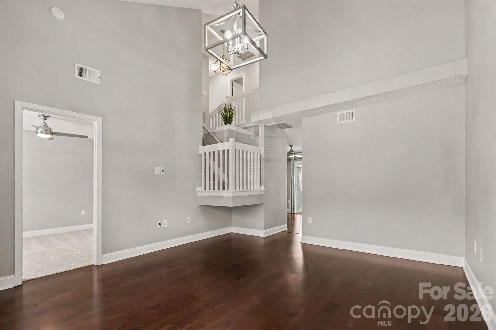 Impressive vaulted ceiling as you enter - 12683 Bluestem Lane, Charlotte