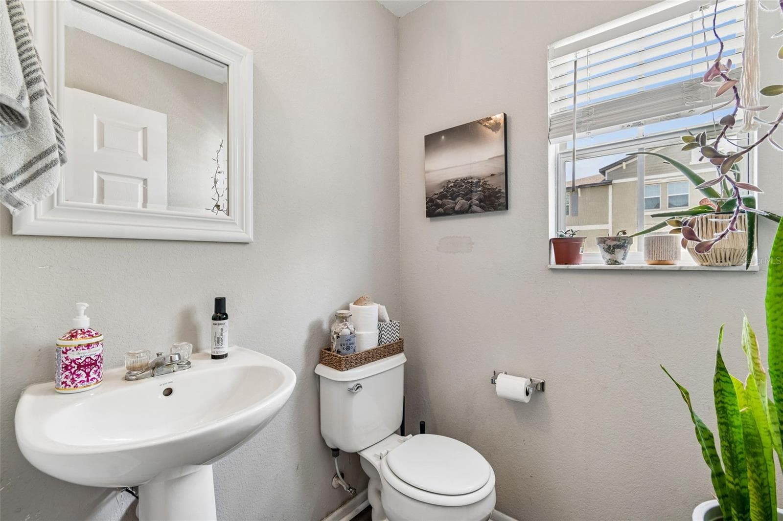 Townhouse at 4755 TUSCAN LOON DR, TAMPA, photo 14 of 34