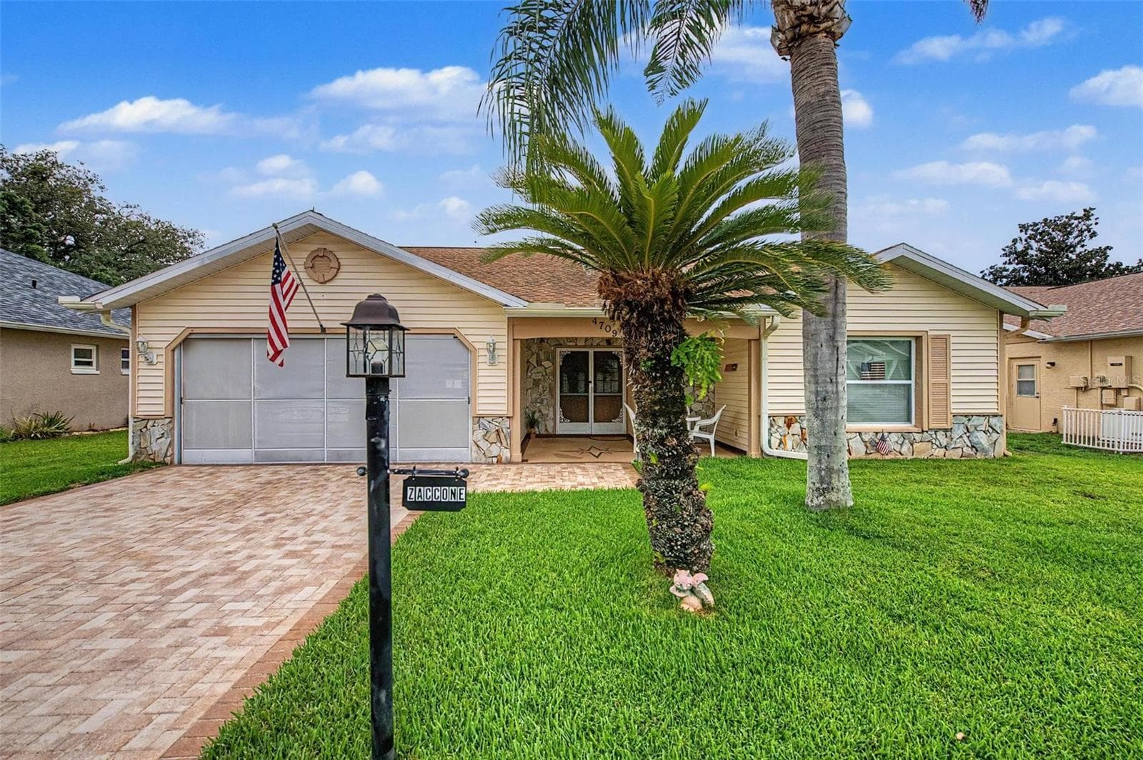 4709 PORTLAND MANOR DR