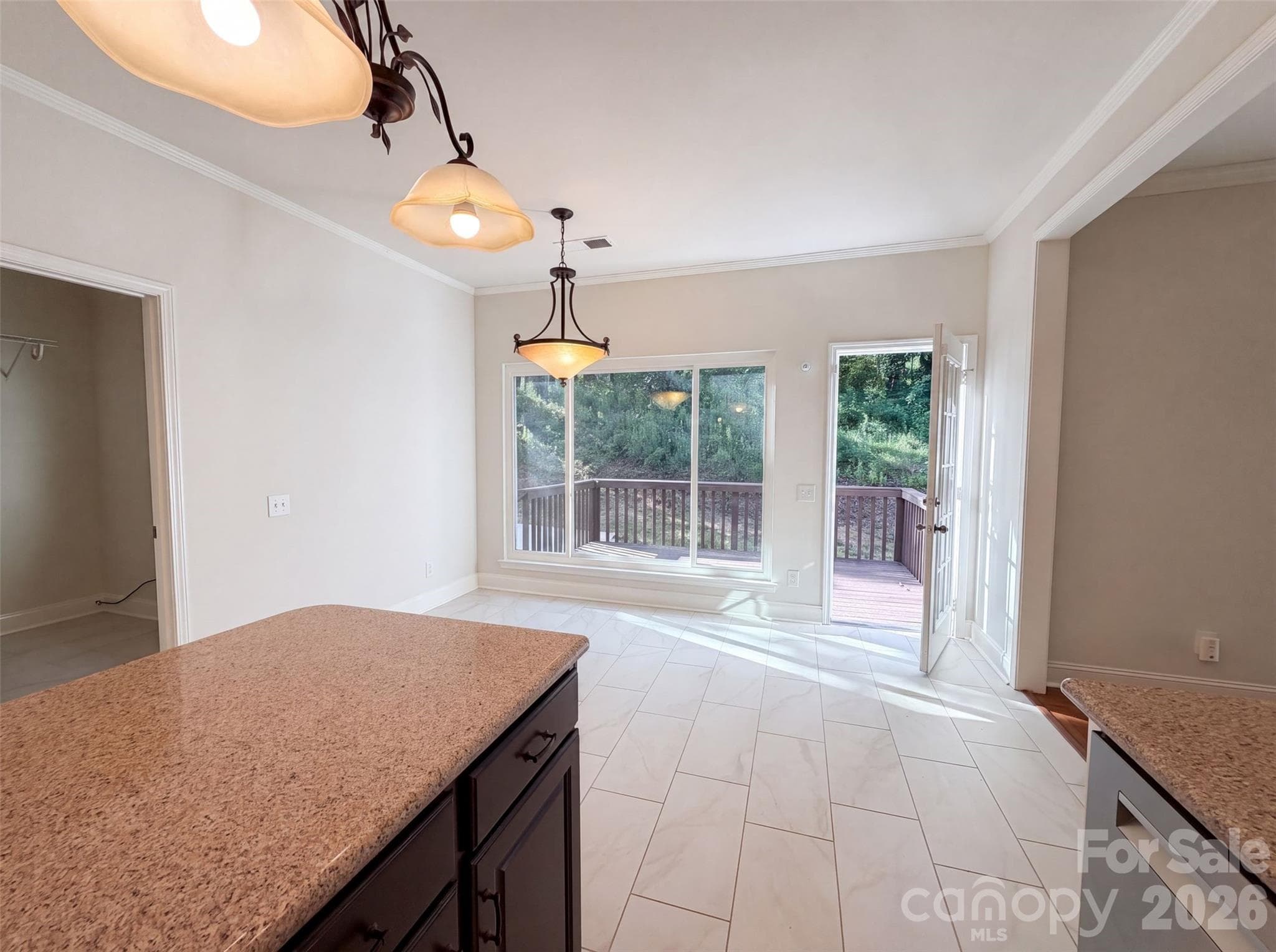 Single Family Residence at 110 Lyman Oak Court, Fort Mill, photo 7 of 15