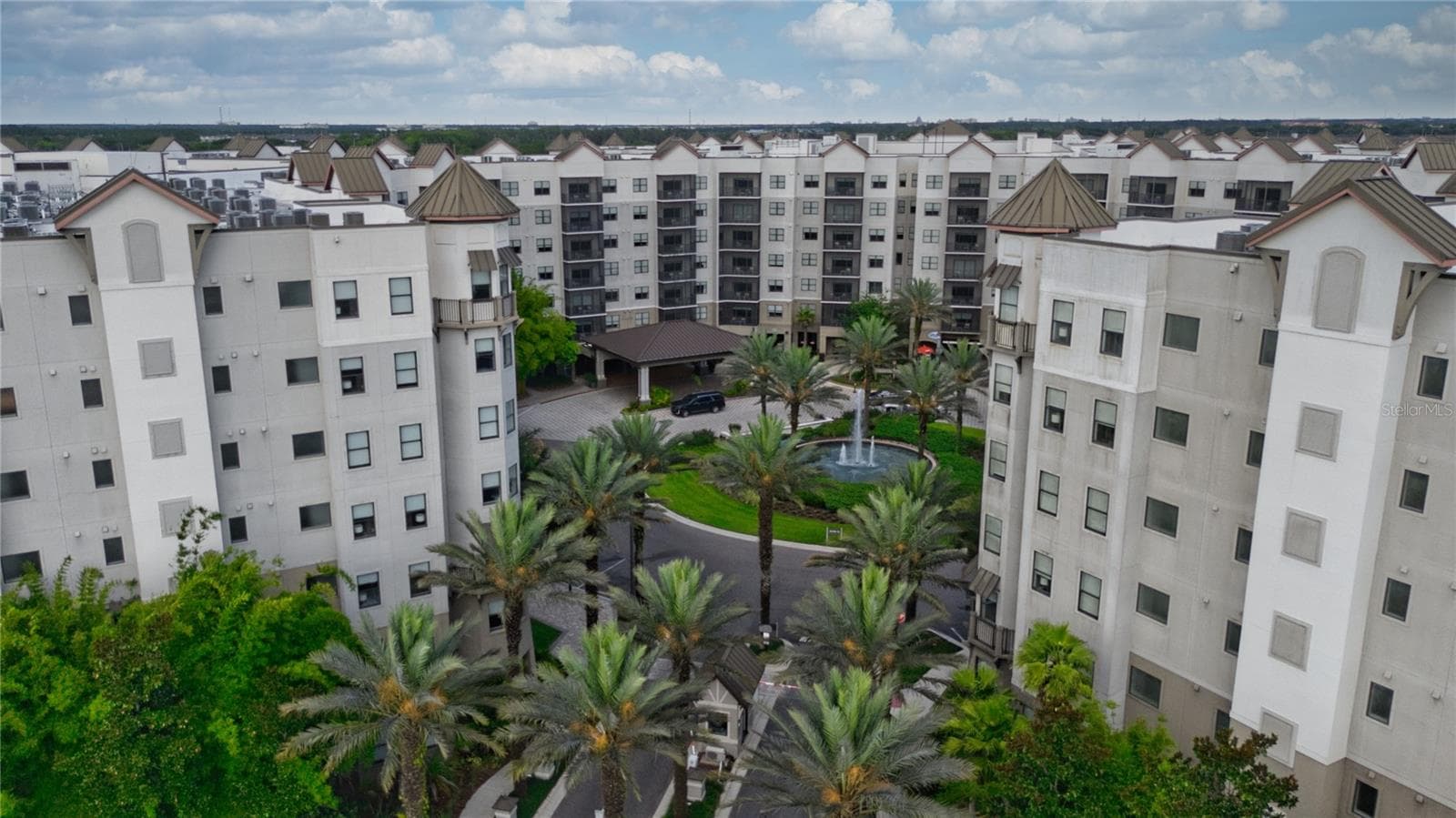 Condo - Hotel at 14501 GROVE RESORT AVE #2135, WINTER GARDEN, photo 3 of 56