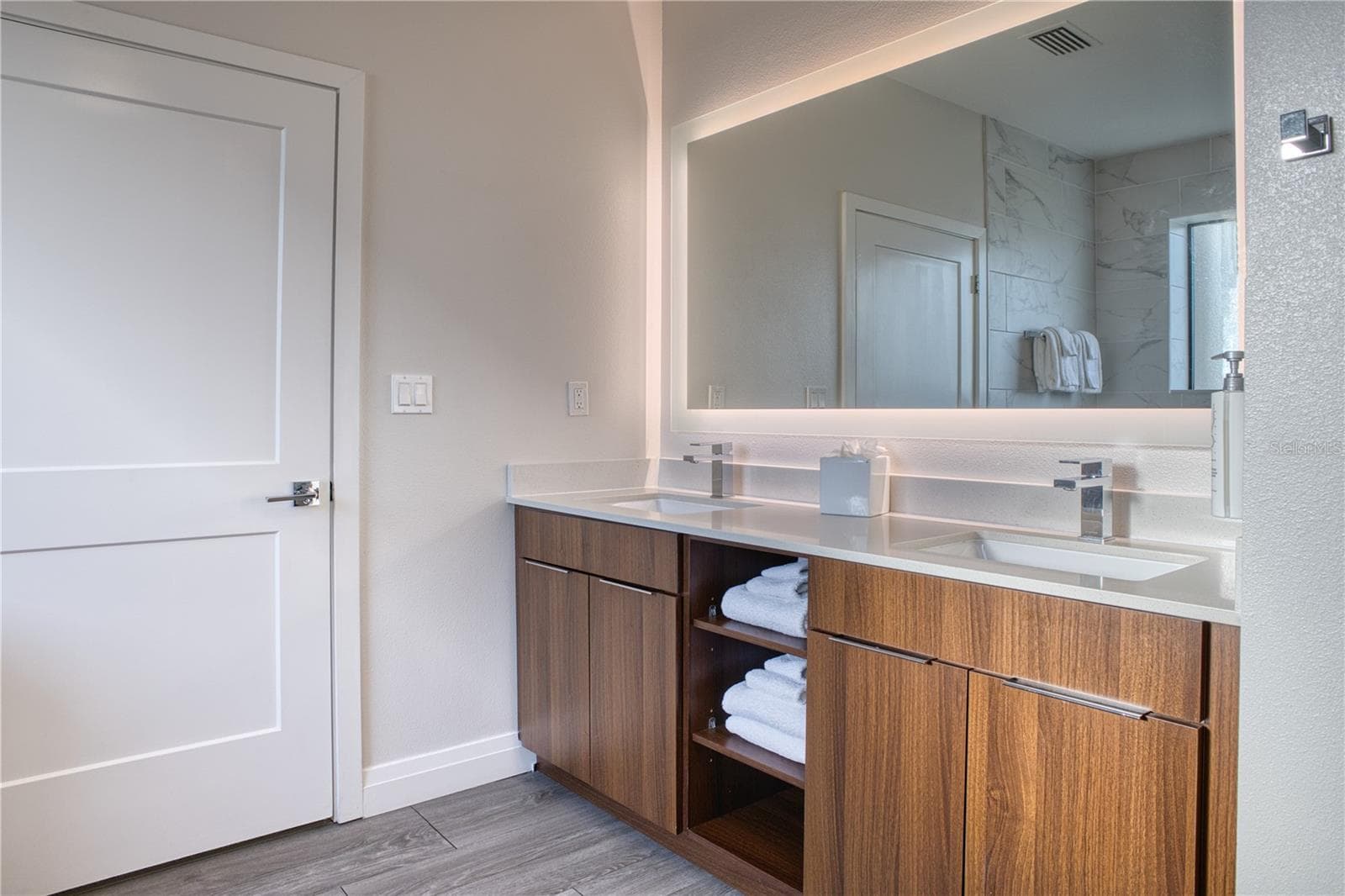 Condo - Hotel at 14501 GROVE RESORT AVE #2135, WINTER GARDEN, photo 29 of 56