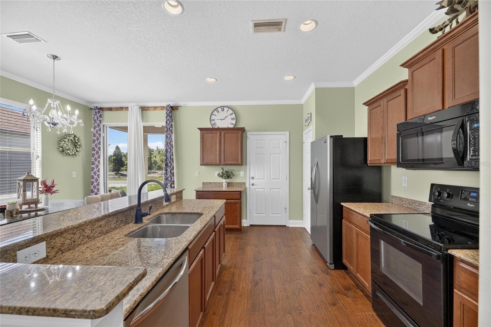 Single Family Residence at 8635 TURNSTONE SHORE LN, RIVERVIEW, photo 10 of 24