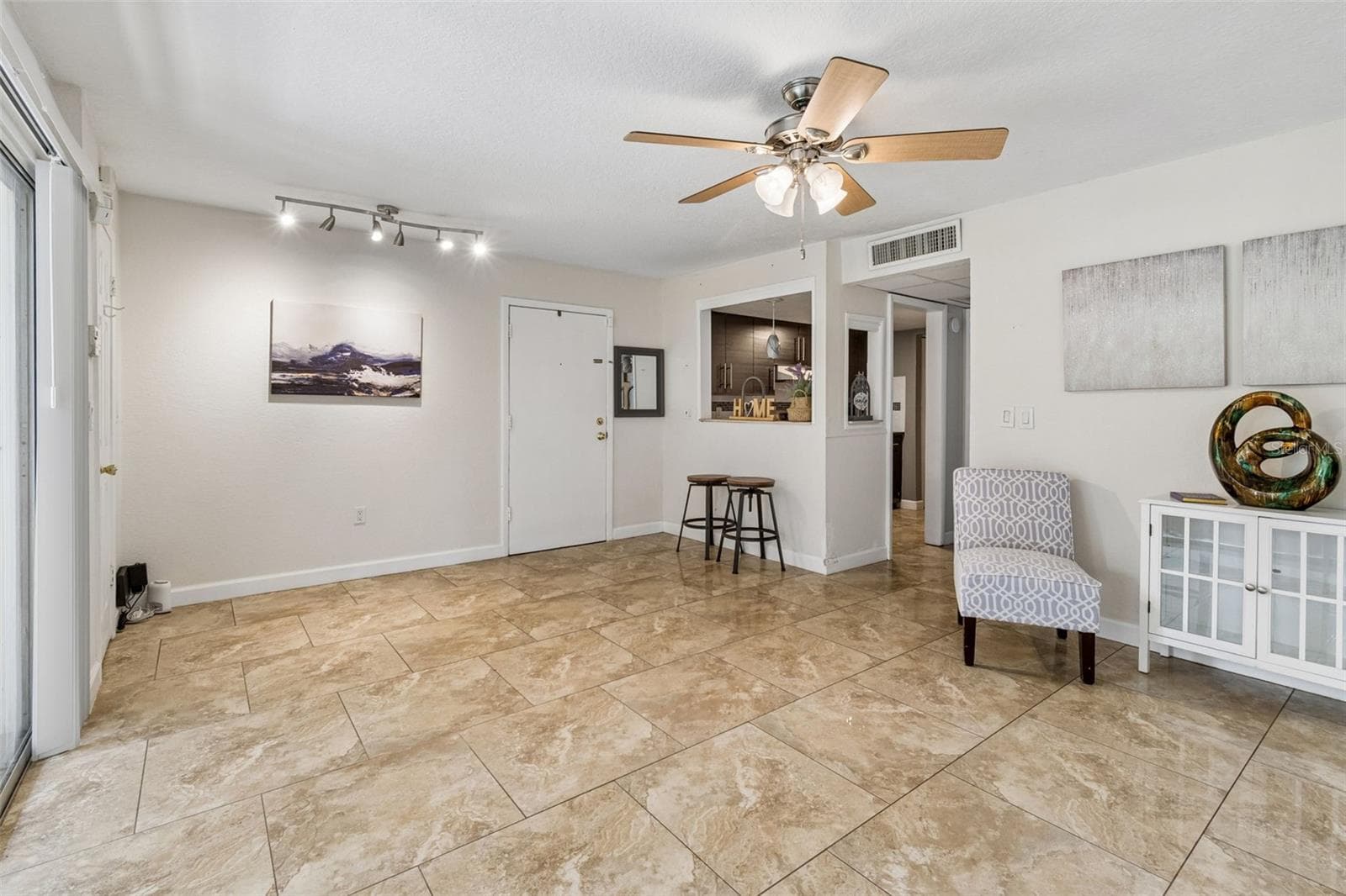 Condominium at 3841 S LAKE DR #197, TAMPA, photo 9 of 52
