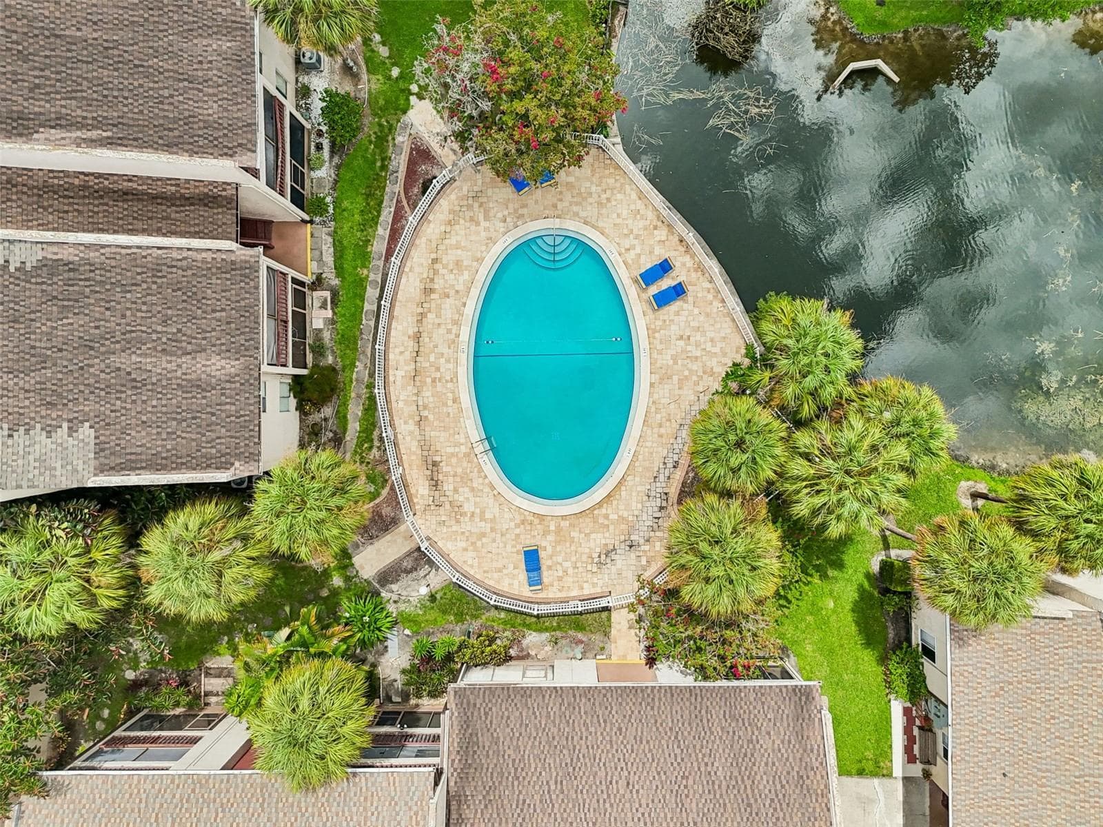 Condominium at 3841 S LAKE DR #197, TAMPA, photo 25 of 52