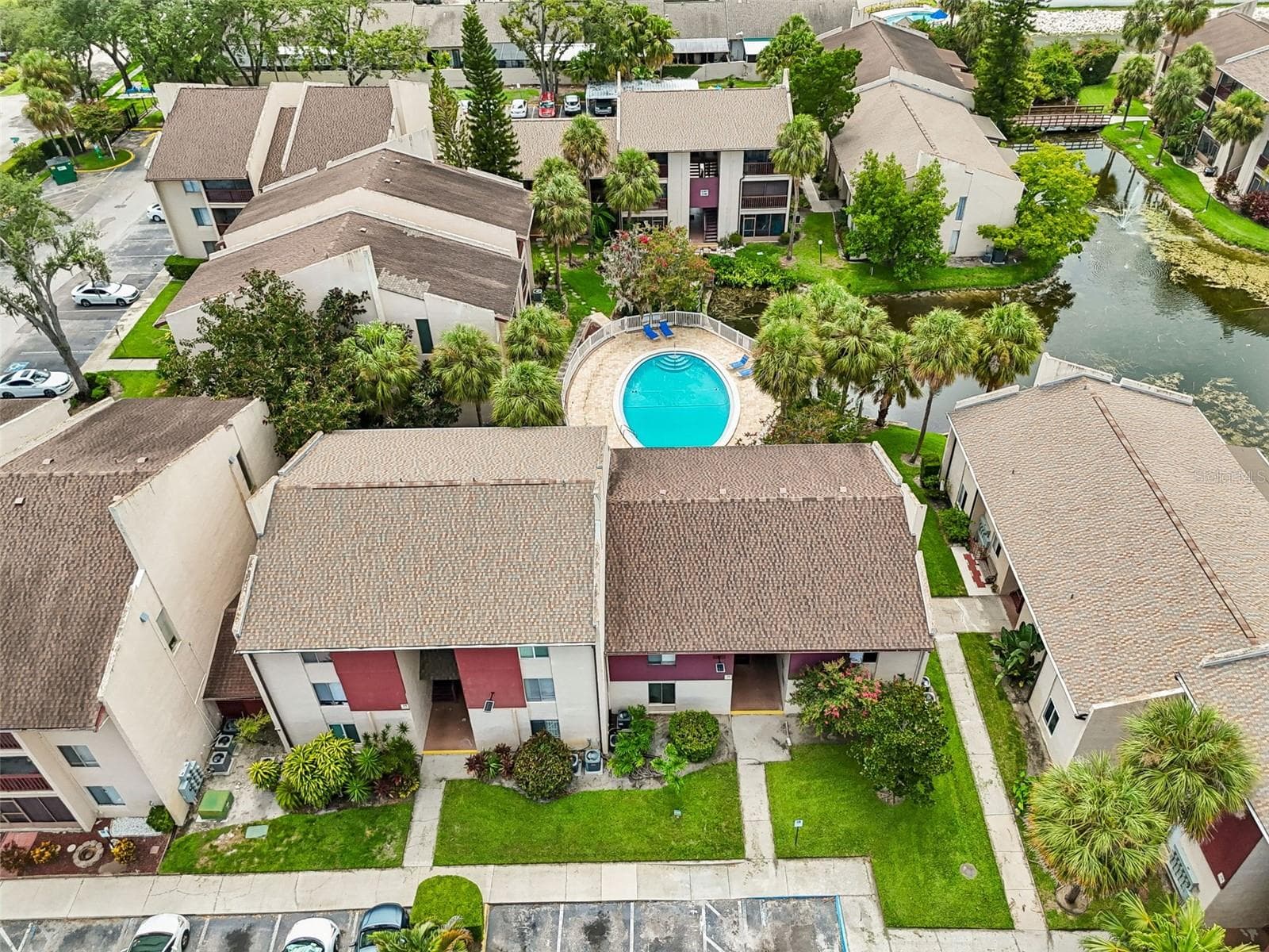 Condominium at 3841 S LAKE DR #197, TAMPA, photo 27 of 52