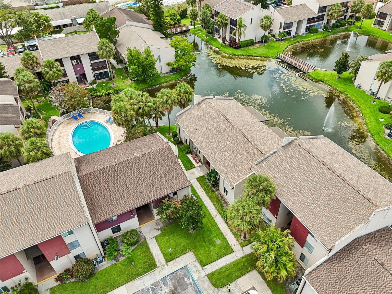 Condominium at 3841 S LAKE DR #197, TAMPA, photo 28 of 52