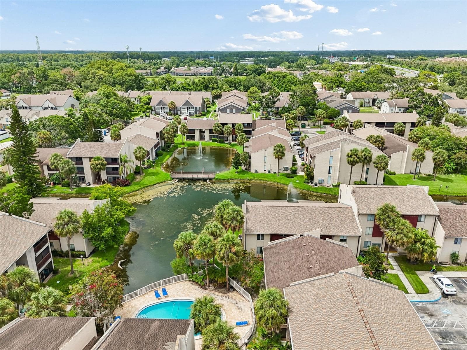 Condominium at 3841 S LAKE DR #197, TAMPA, photo 30 of 52