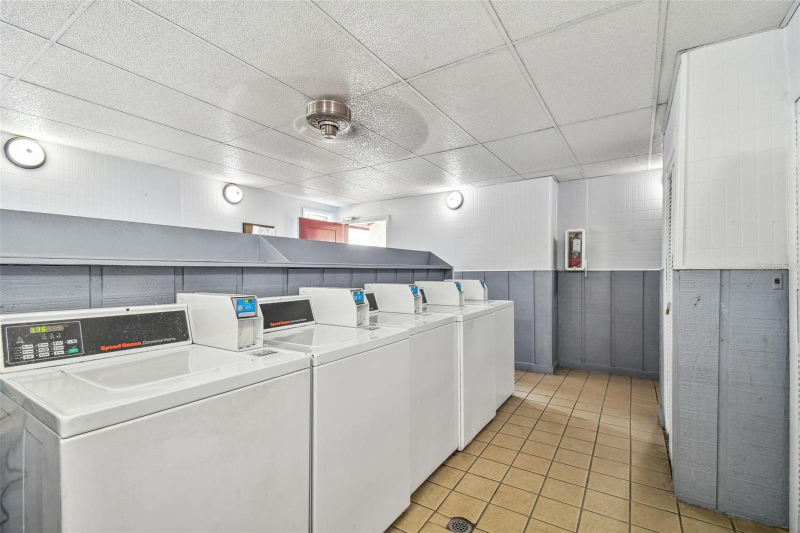 Condominium at 3841 S LAKE DR #197, TAMPA, photo 36 of 52