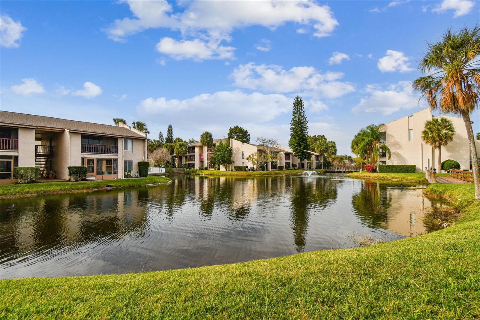 Condominium at 3841 S LAKE DR #197, TAMPA, photo 41 of 52