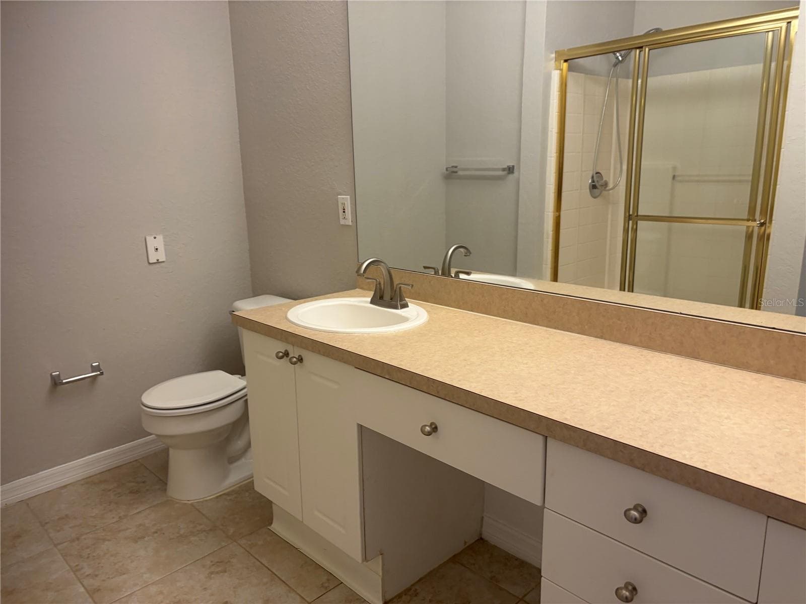 Condominium at 3325 S KIRKMAN RD #423, ORLANDO, photo 16 of 22