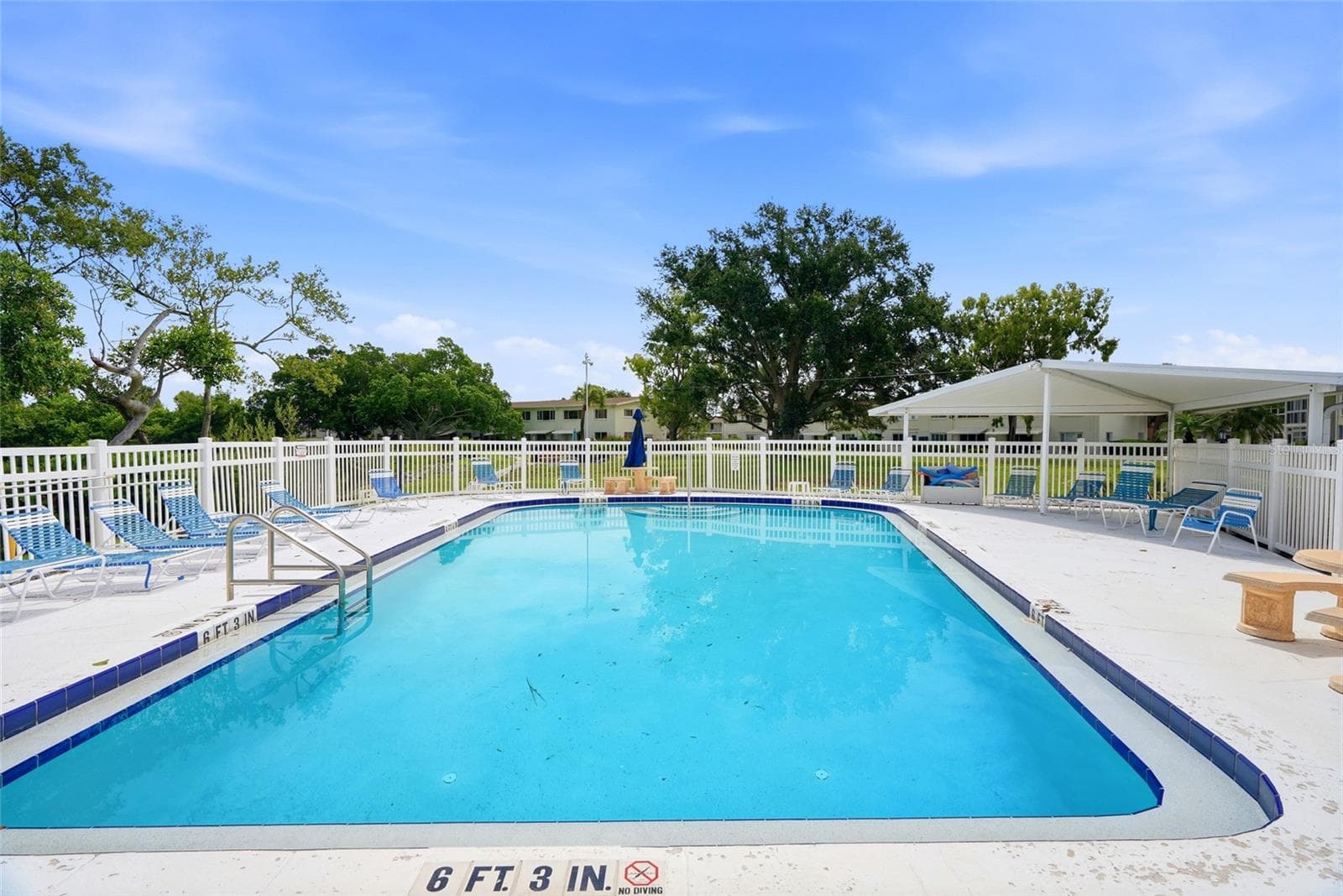 Condominium at 4570 OVERLOOK DR NE #175, ST PETERSBURG, photo 3 of 44