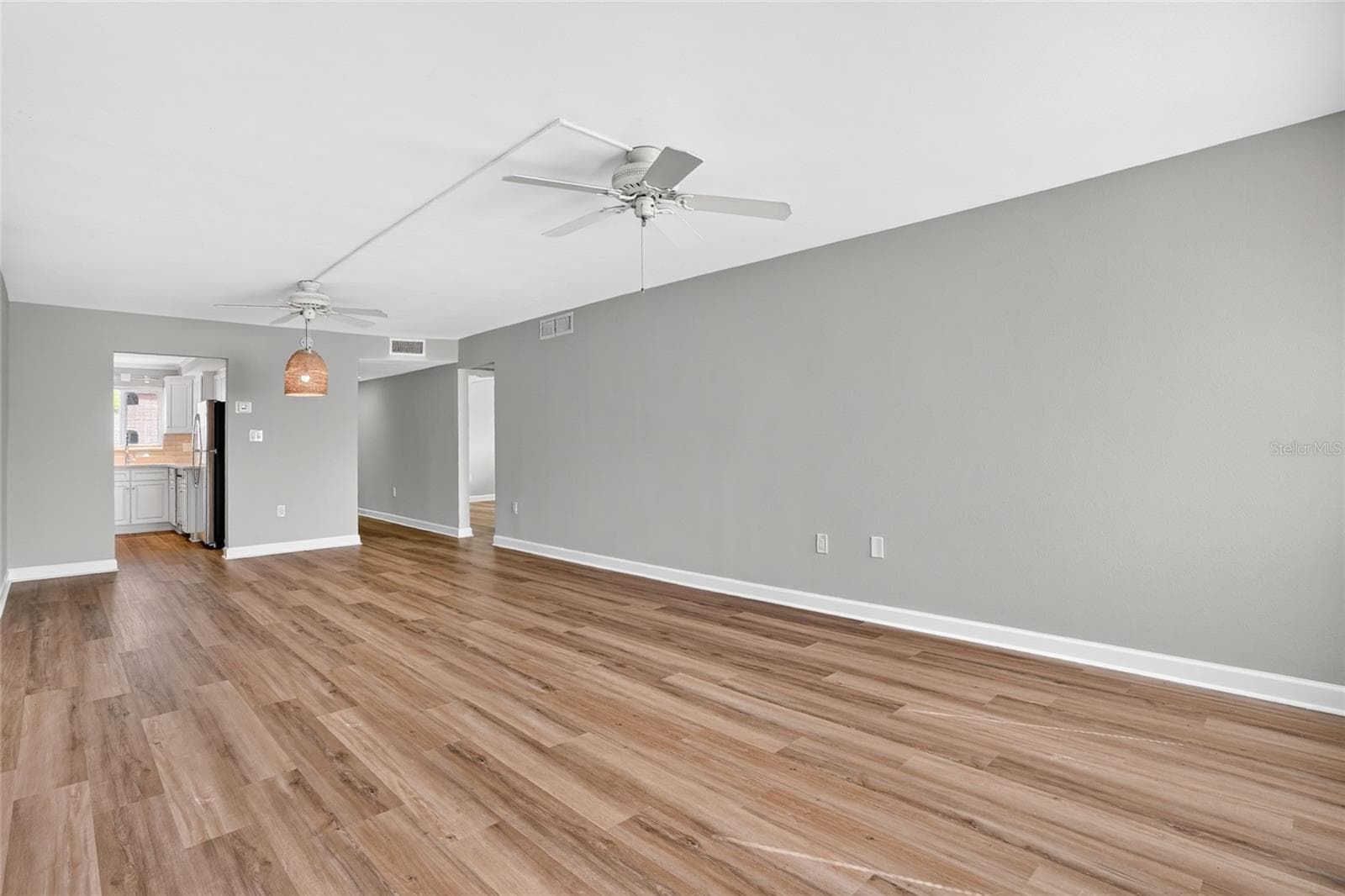 Condominium at 4570 OVERLOOK DR NE #175, ST PETERSBURG, photo 6 of 44