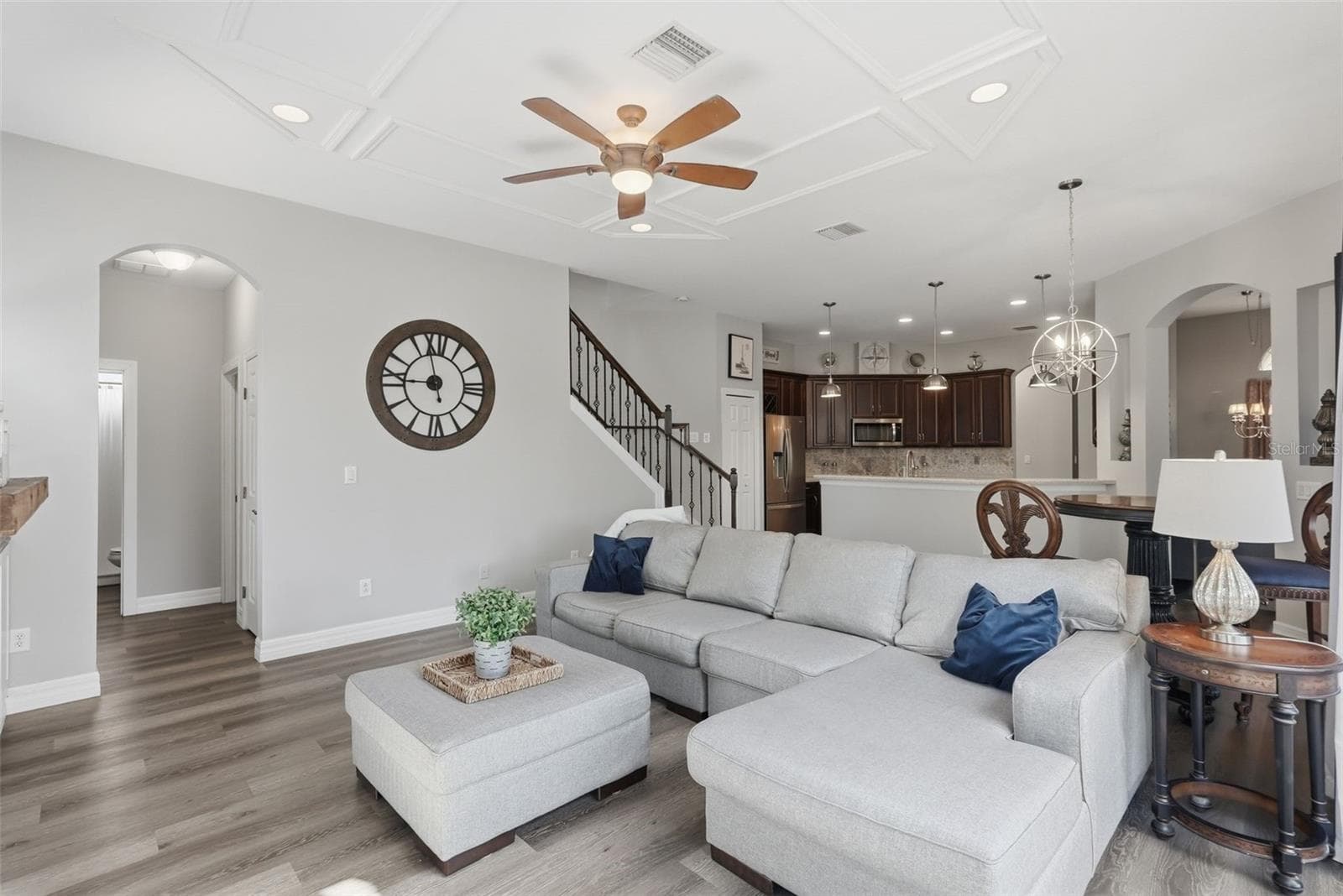 Single Family Residence at 12903 DRAKEFIELD DR, SPRING HILL, photo 3 of 59