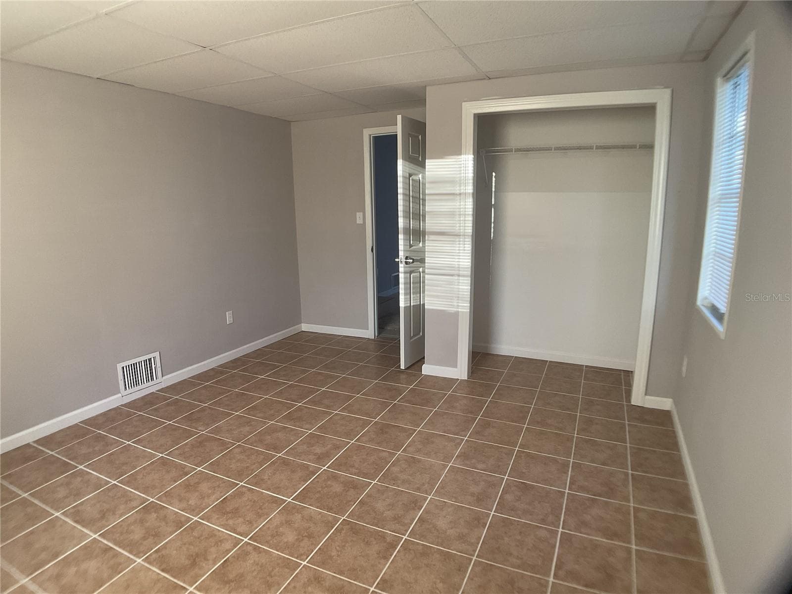 Single Family Residence at 5038 NE SANDY RD, ARCADIA, photo 12 of 42