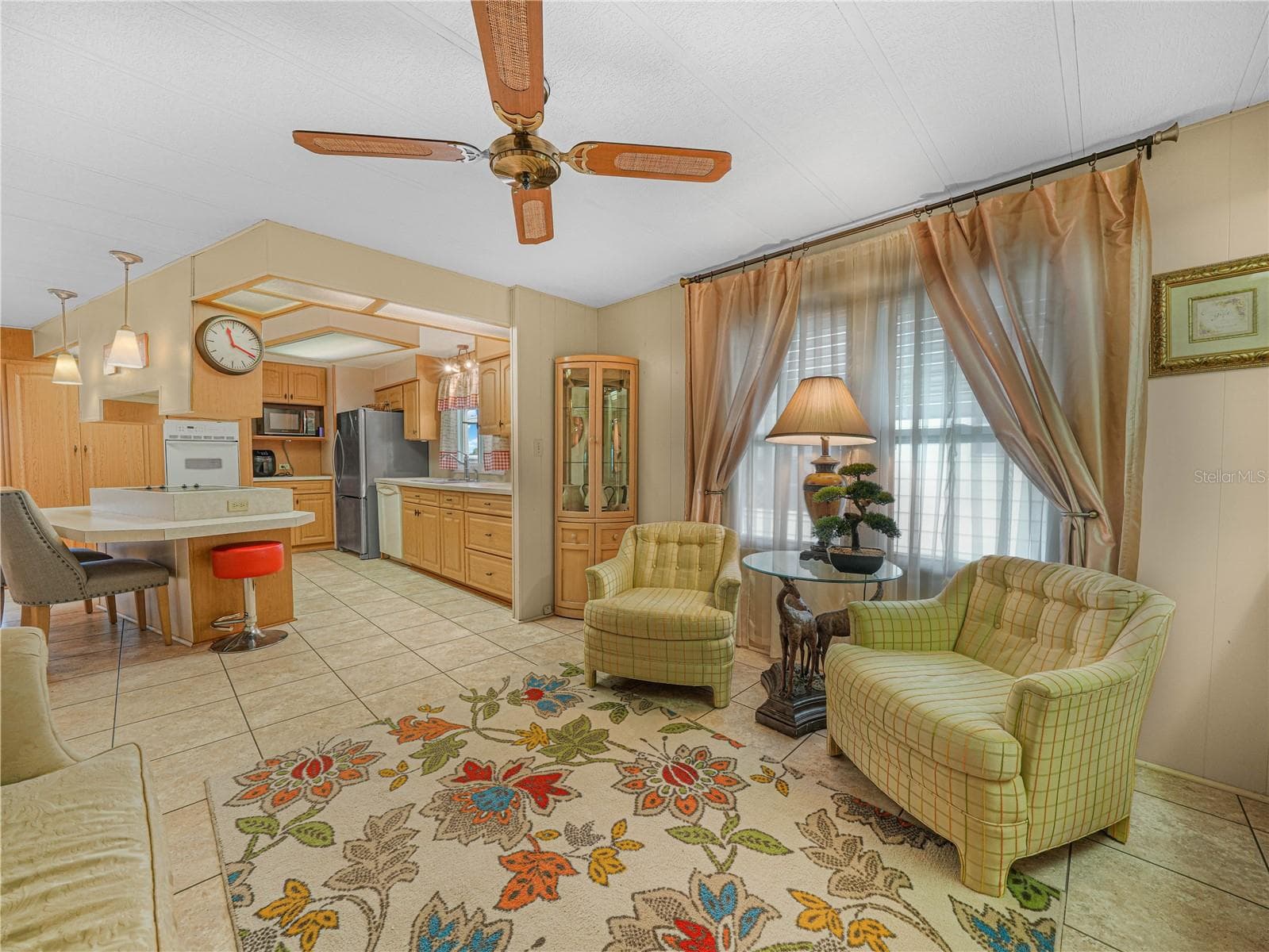 Manufactured Home at 1632 FOXWAY DR, LAKELAND, photo 11 of 27