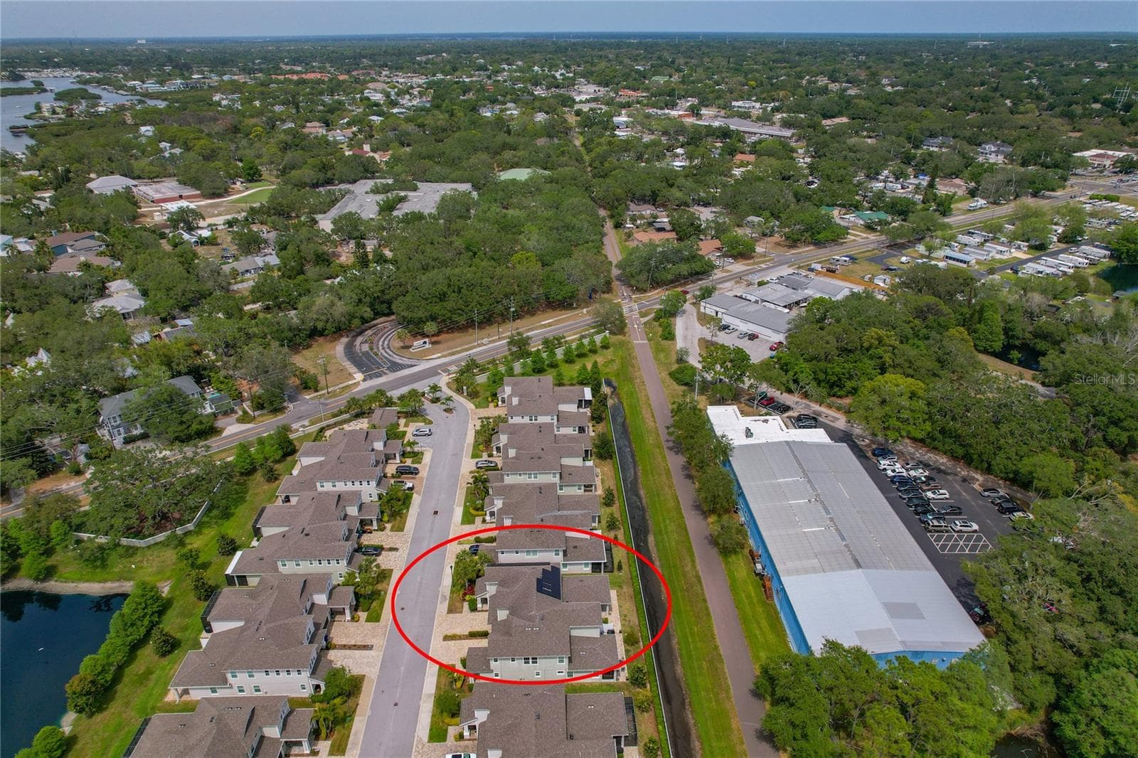 Highly Desirable Community! - 597 OZONA VILLAGE DR, PALM HARBOR