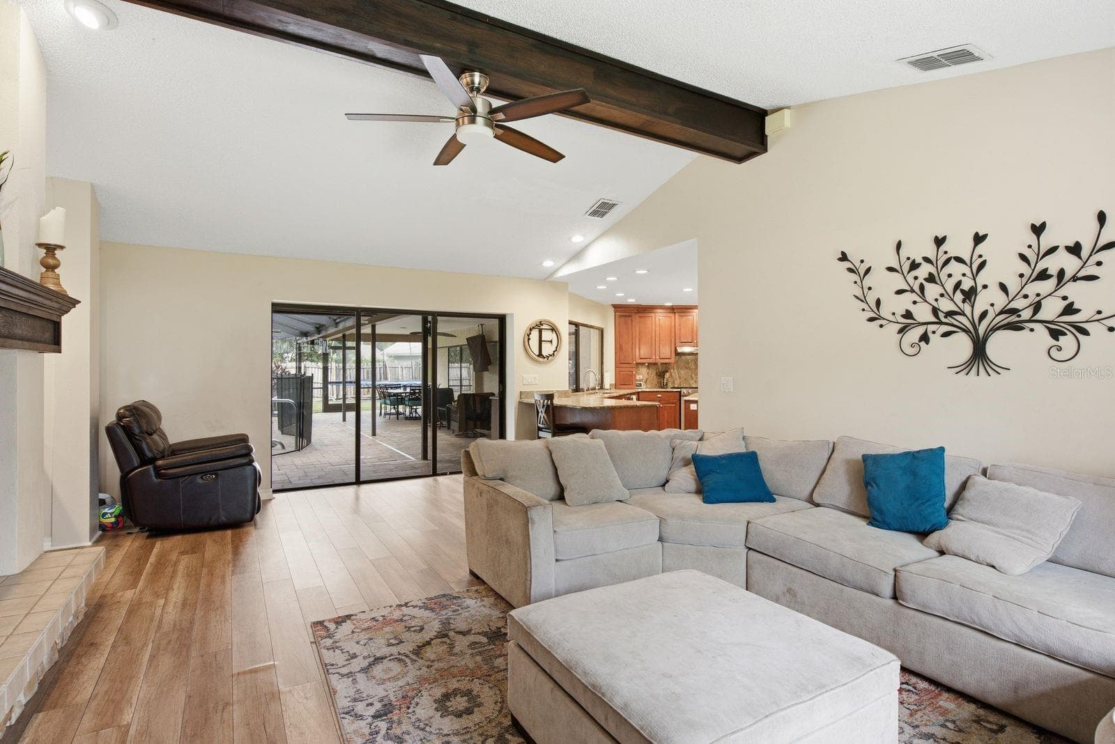 Family Room looking out to Lanai and Kitchen - 2729 REDFORD CT E, CLEARWATER