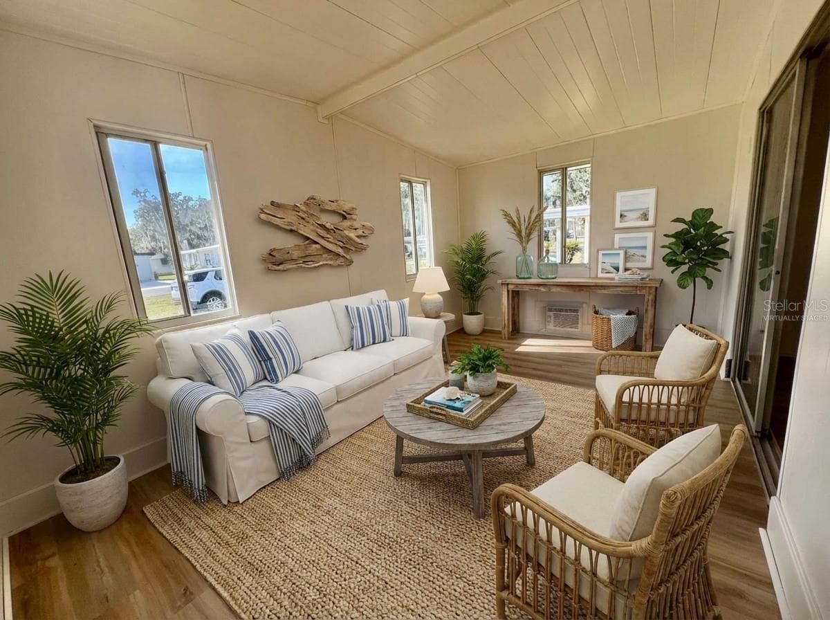 Virtually Staged - Florida Room - 222 HAWTHORNE BLVD, LEESBURG
