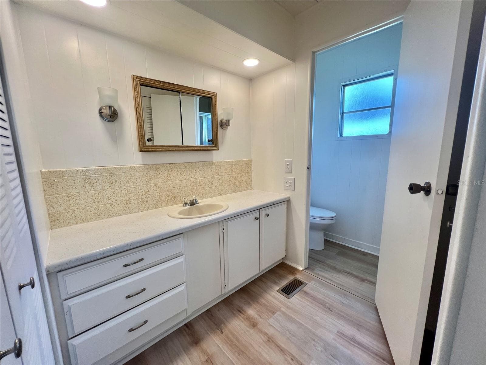Mobile Home at 222 HAWTHORNE BLVD, LEESBURG, photo 31 of 58