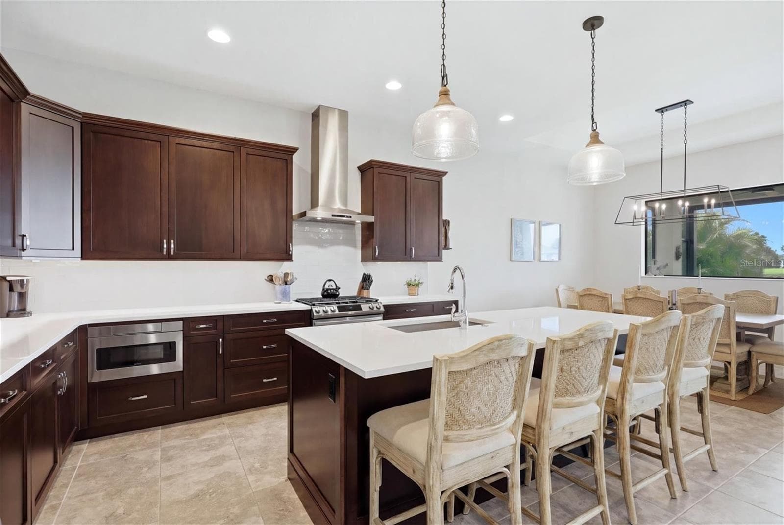 Single Family Residence at 7712 SANDHILL LAKE DR, SARASOTA, photo 11 of 64
