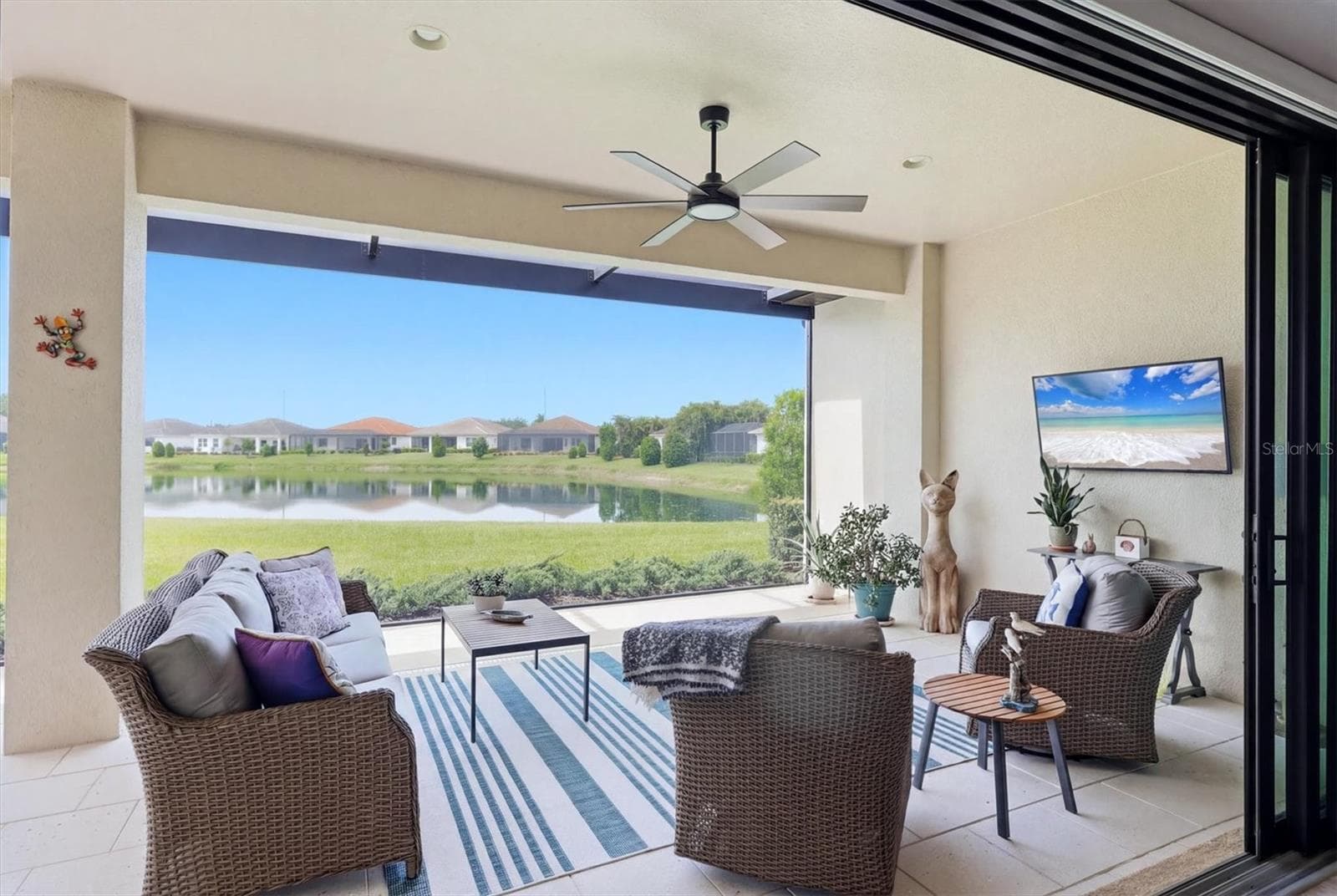 Single Family Residence at 7712 SANDHILL LAKE DR, SARASOTA, photo 17 of 64