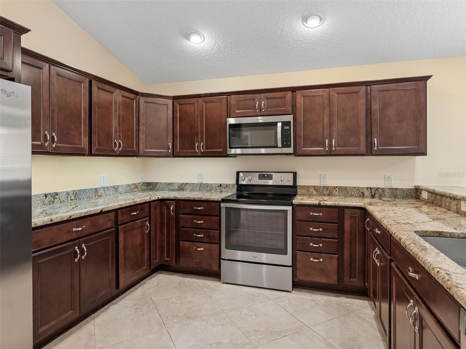 Villa at 2877 FEUSTEL AVE, THE VILLAGES, photo 11 of 49