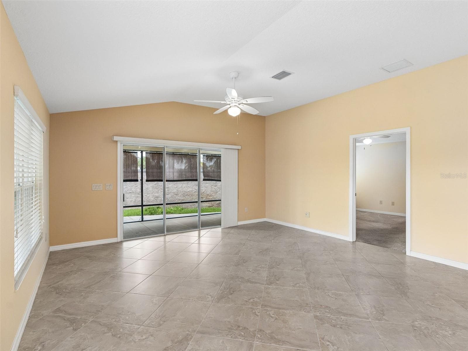 Villa at 2877 FEUSTEL AVE, THE VILLAGES, photo 16 of 49