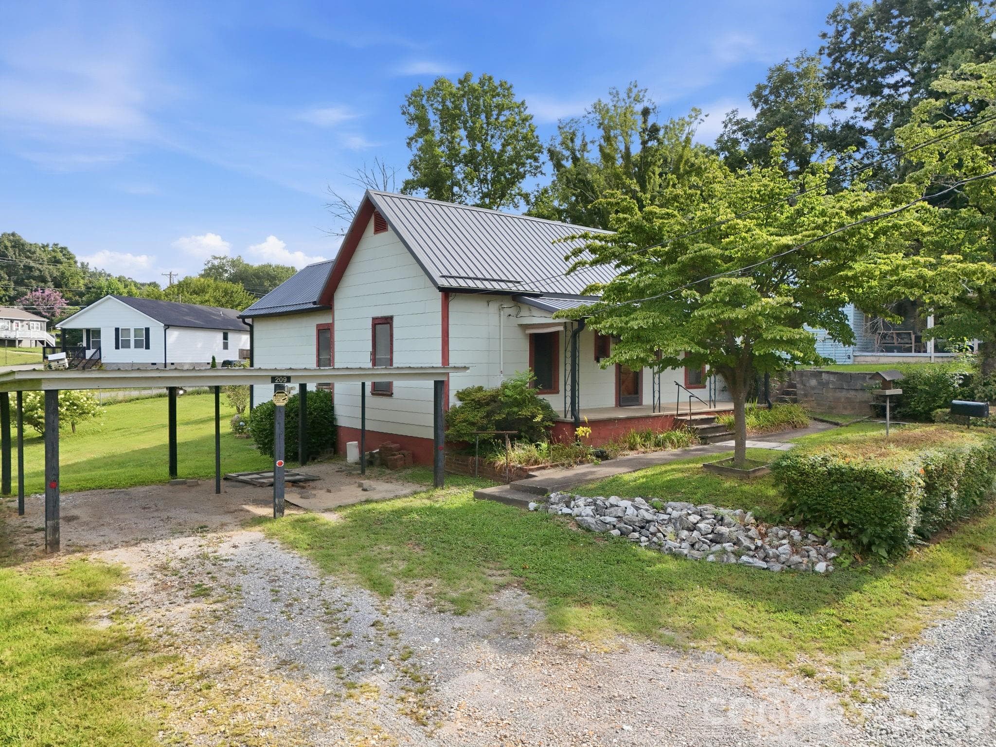 Single Family Residence at 209 Virginia Avenue, Marion, photo 2 of 41