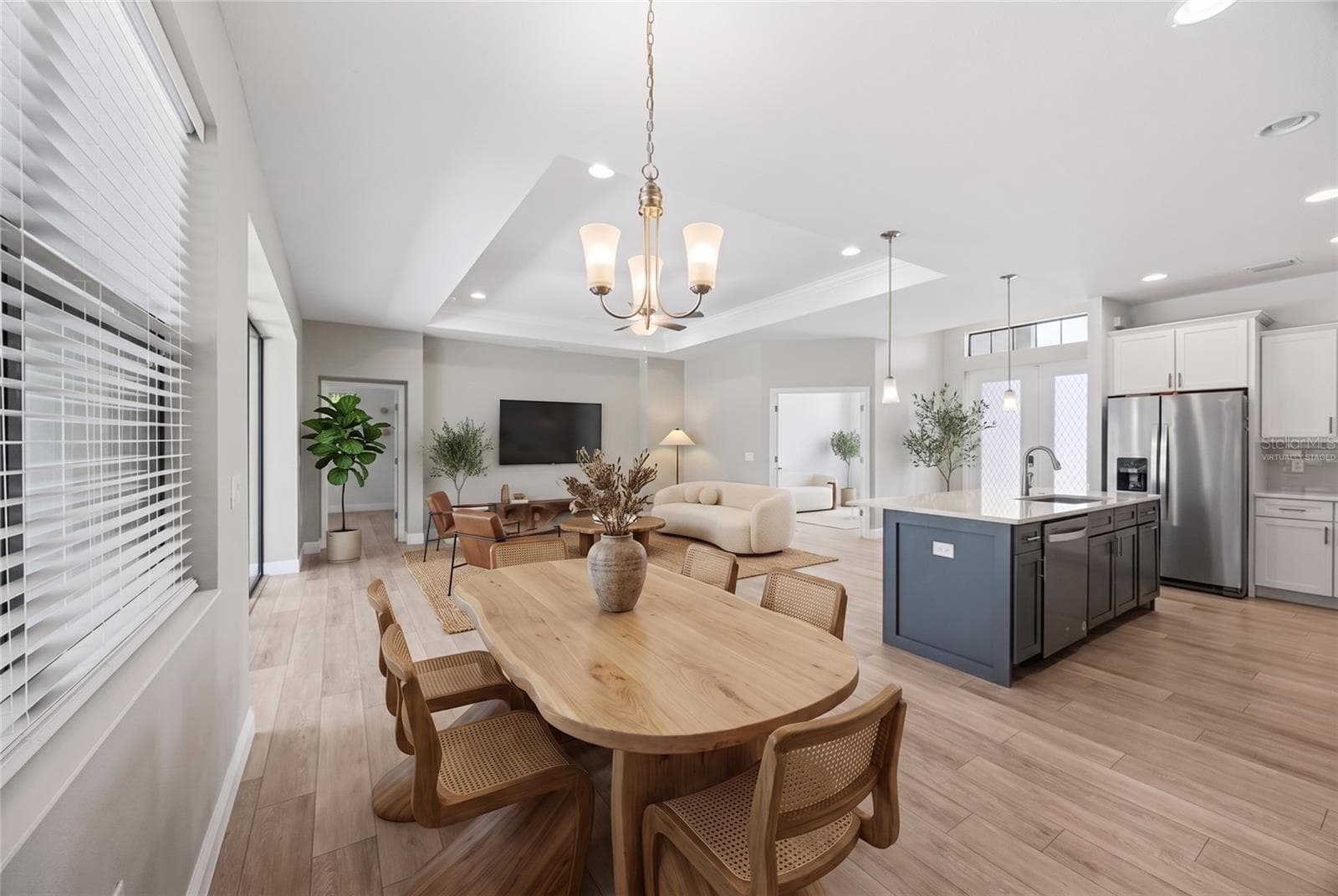 Virtually staged - Dining Room - 2535 TRICO RD, NORTH PORT