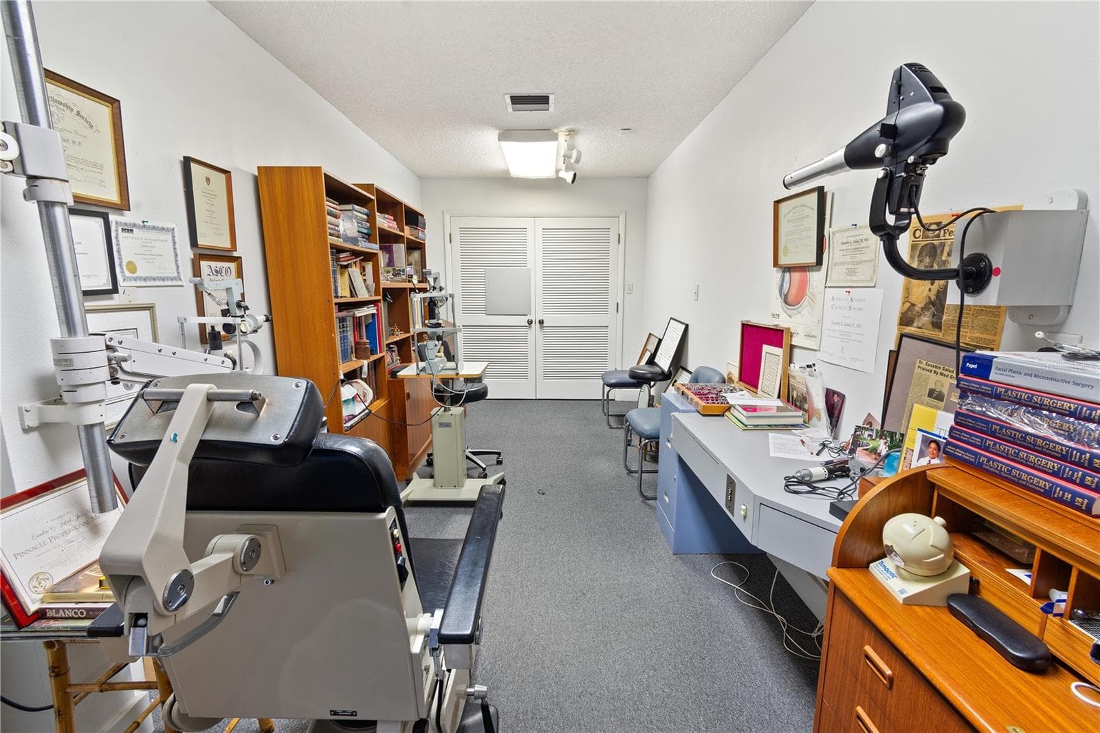 Exam Room - 441 S 11TH ST, LAKE WALES