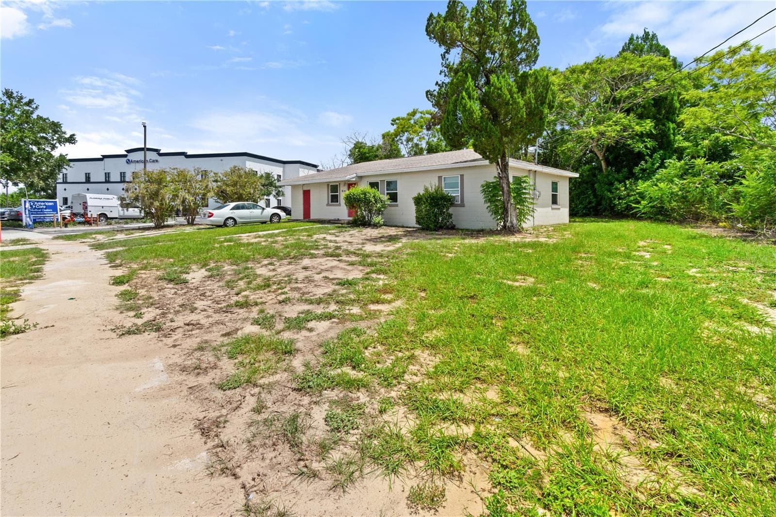 1112 Carlton, additional parcel with 3/2 house included - 441 S 11TH ST, LAKE WALES