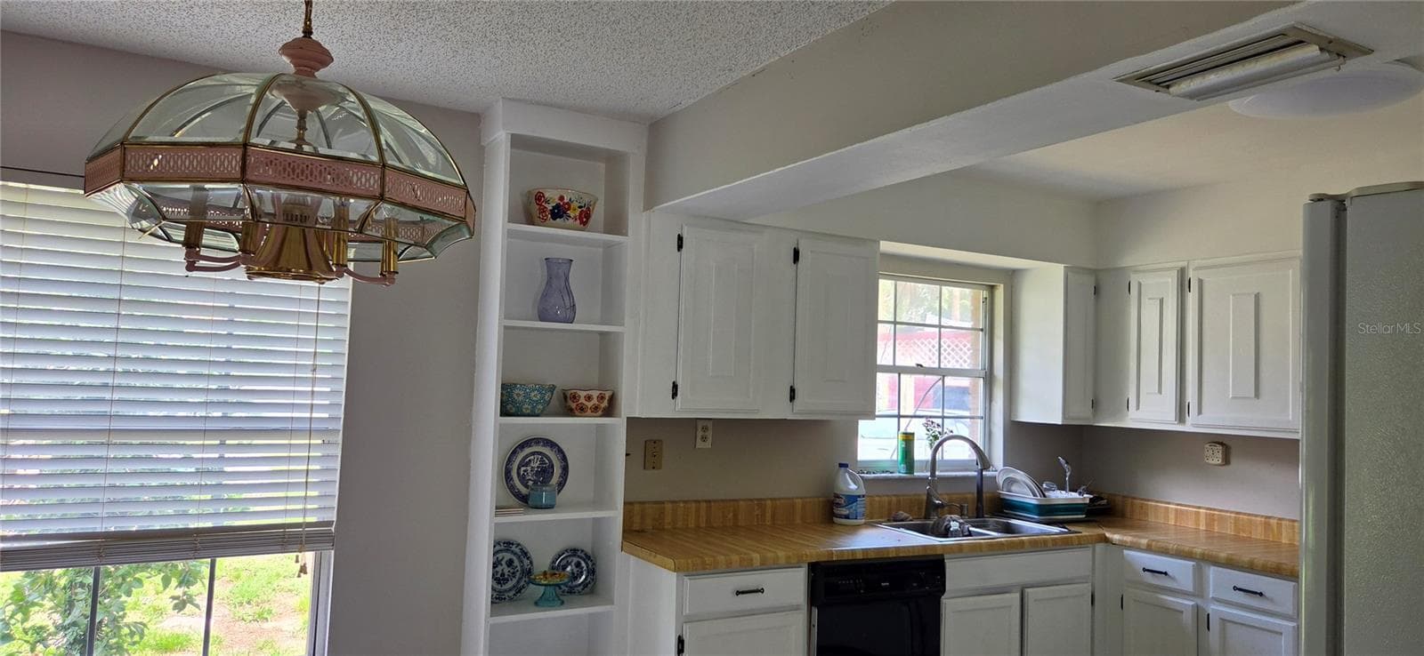 Single Family Residence at 10901 MCMULLEN LOOP, RIVERVIEW, photo 7 of 35