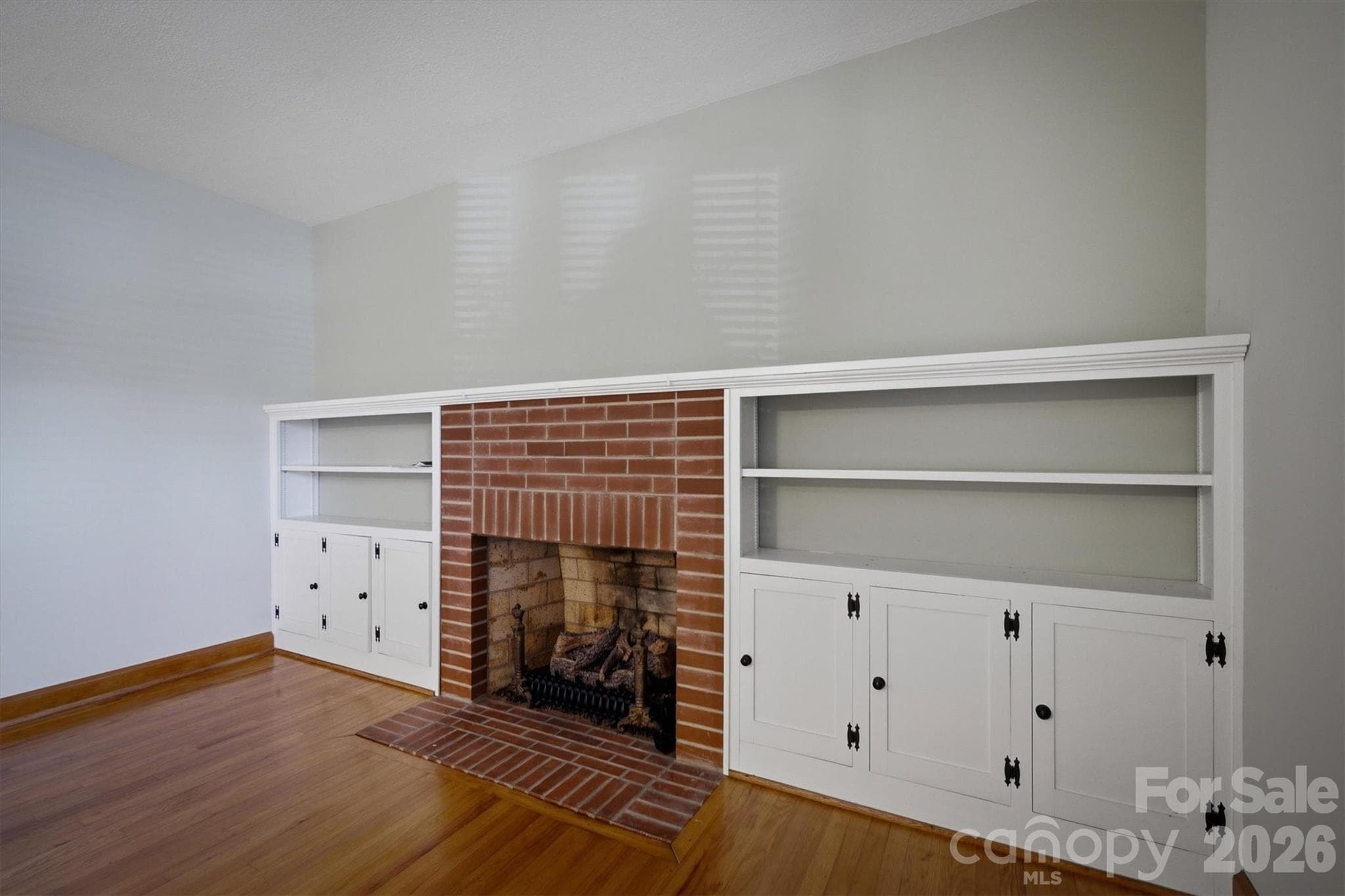 Single Family Residence at 114 Harris Drive, Morganton, photo 5 of 23