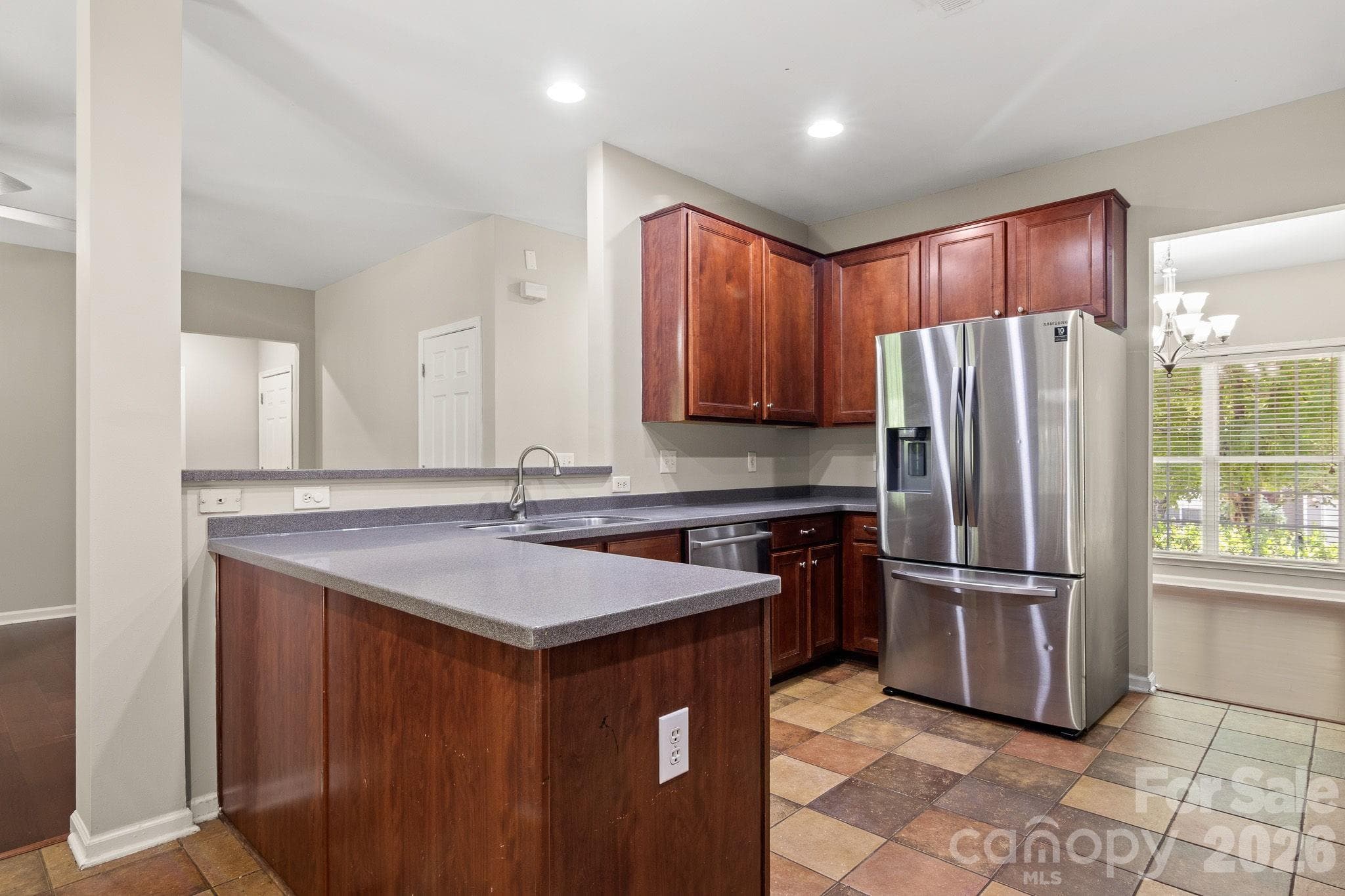 Single Family Residence at 9055 Pembroke Court, Fort Mill, photo 12 of 45
