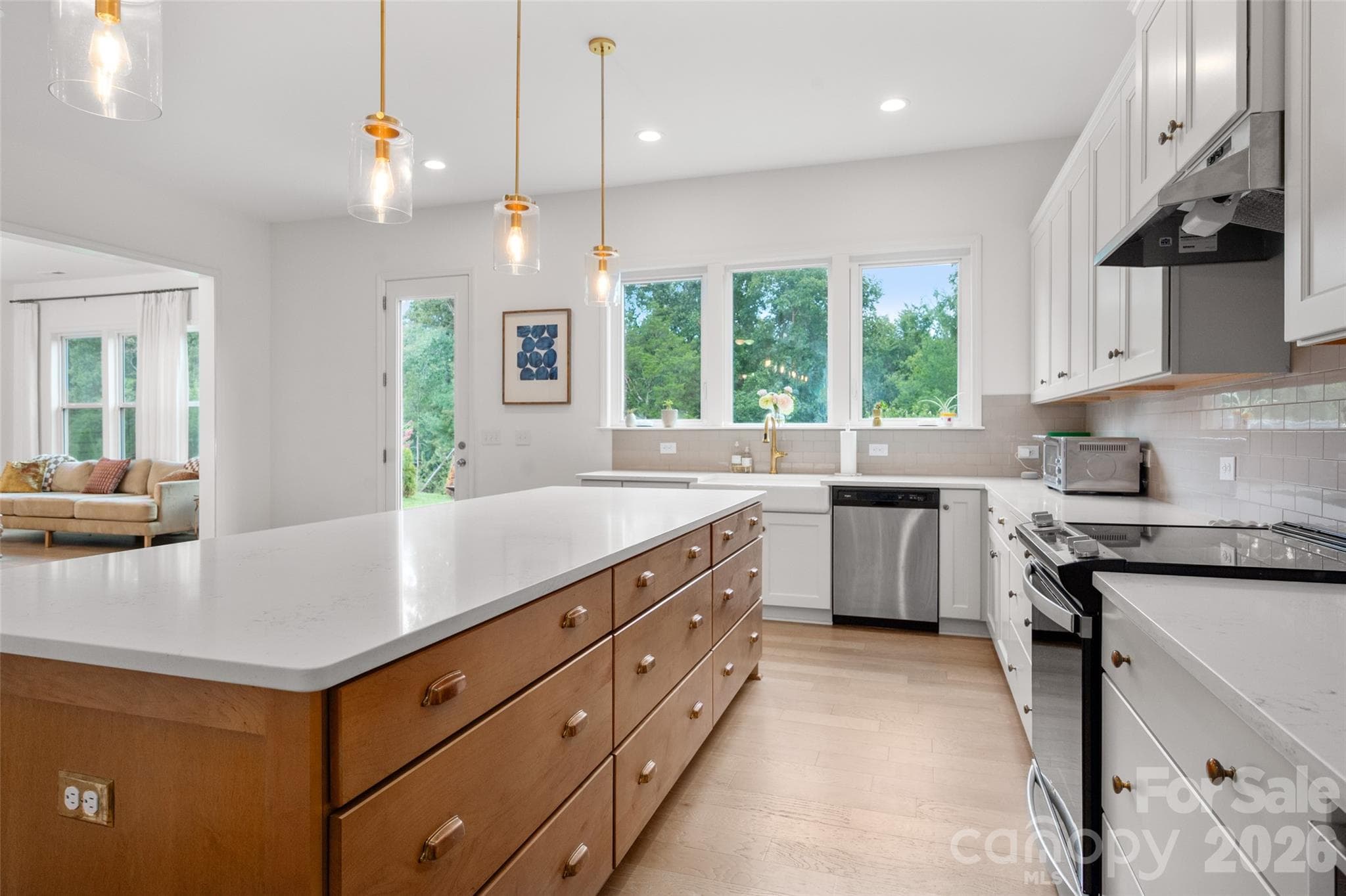 Luxury Kitchen - 1042 Scotch Meadows Loop, Monroe