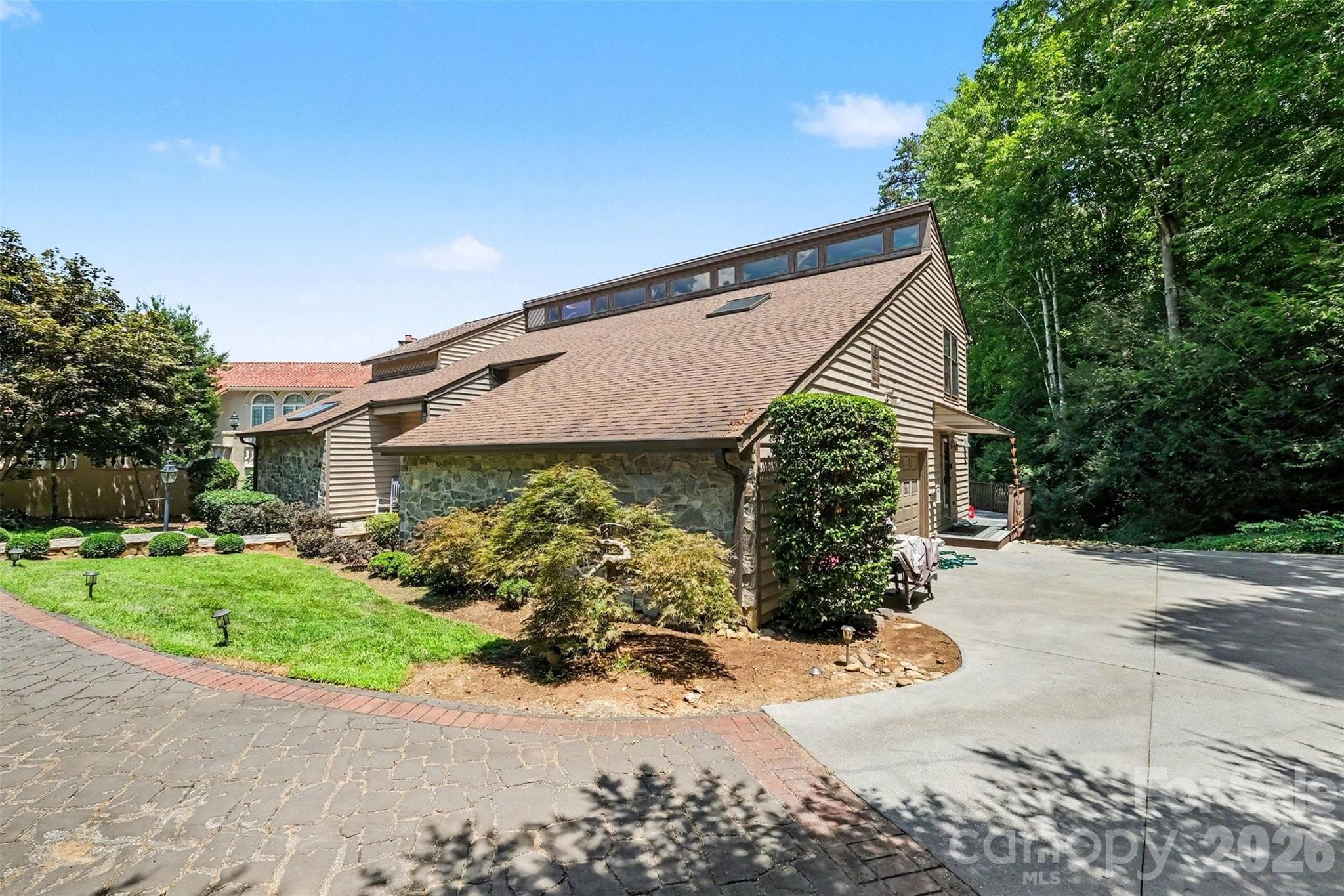 Single Family Residence at Hickory, photo 8 of 46