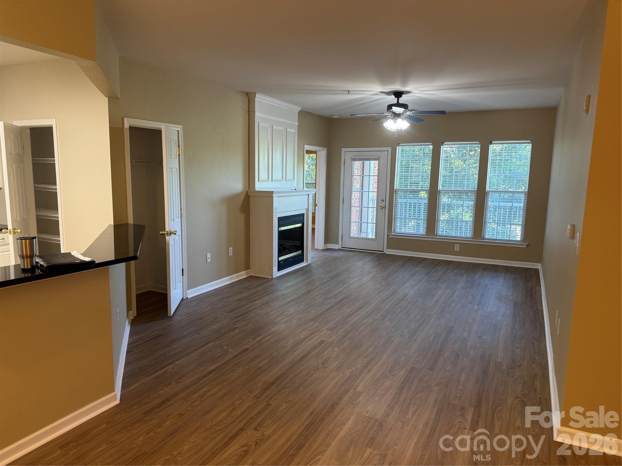 Condominium at Charlotte, photo 2 of 28