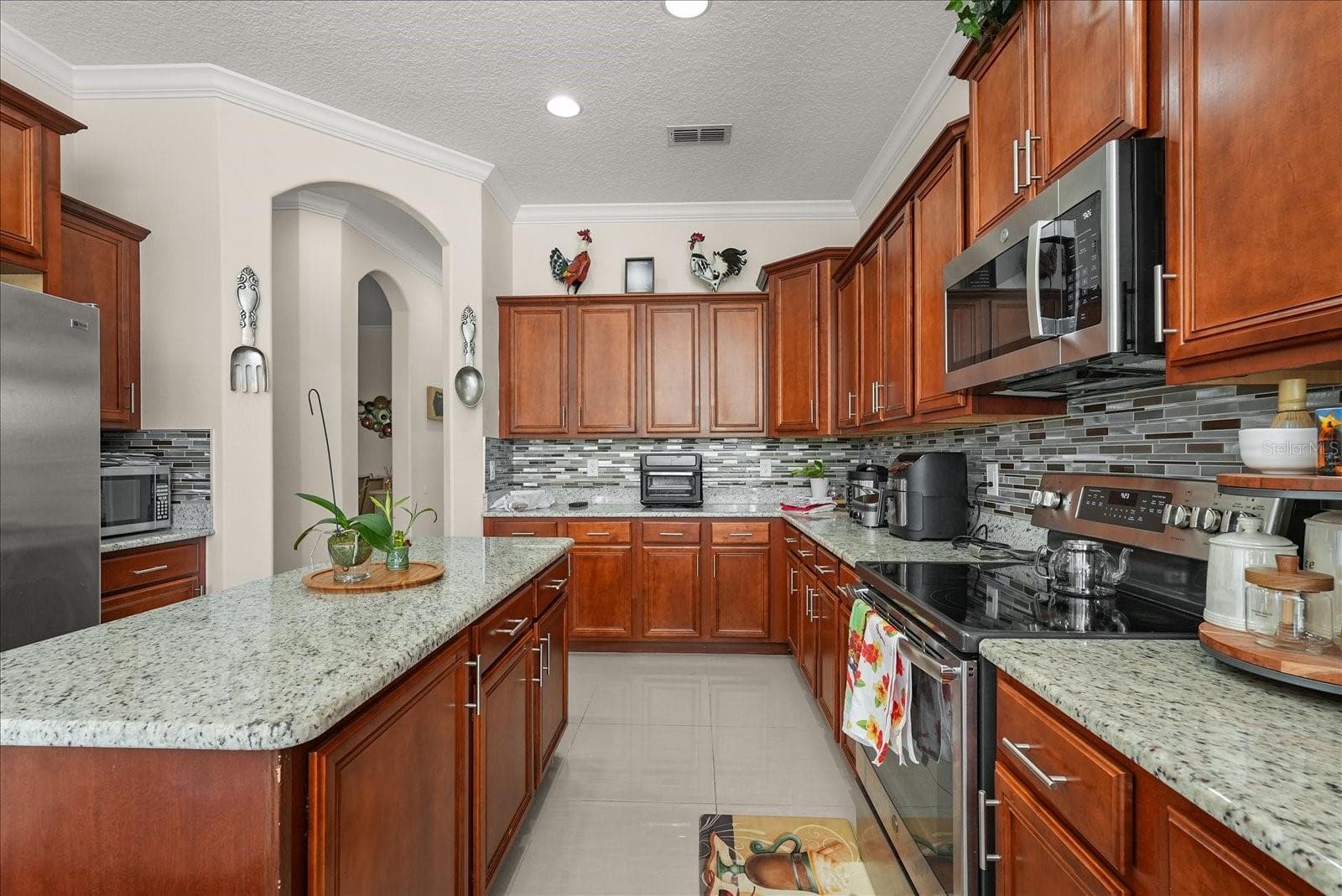 Single Family Residence at 16108 BRISTOL LAKE CIR, ORLANDO, photo 14 of 45