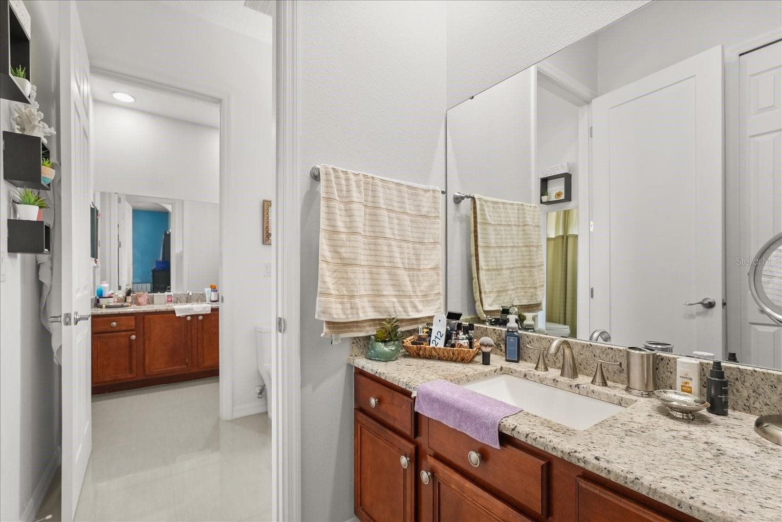 Single Family Residence at 16108 BRISTOL LAKE CIR, ORLANDO, photo 25 of 45