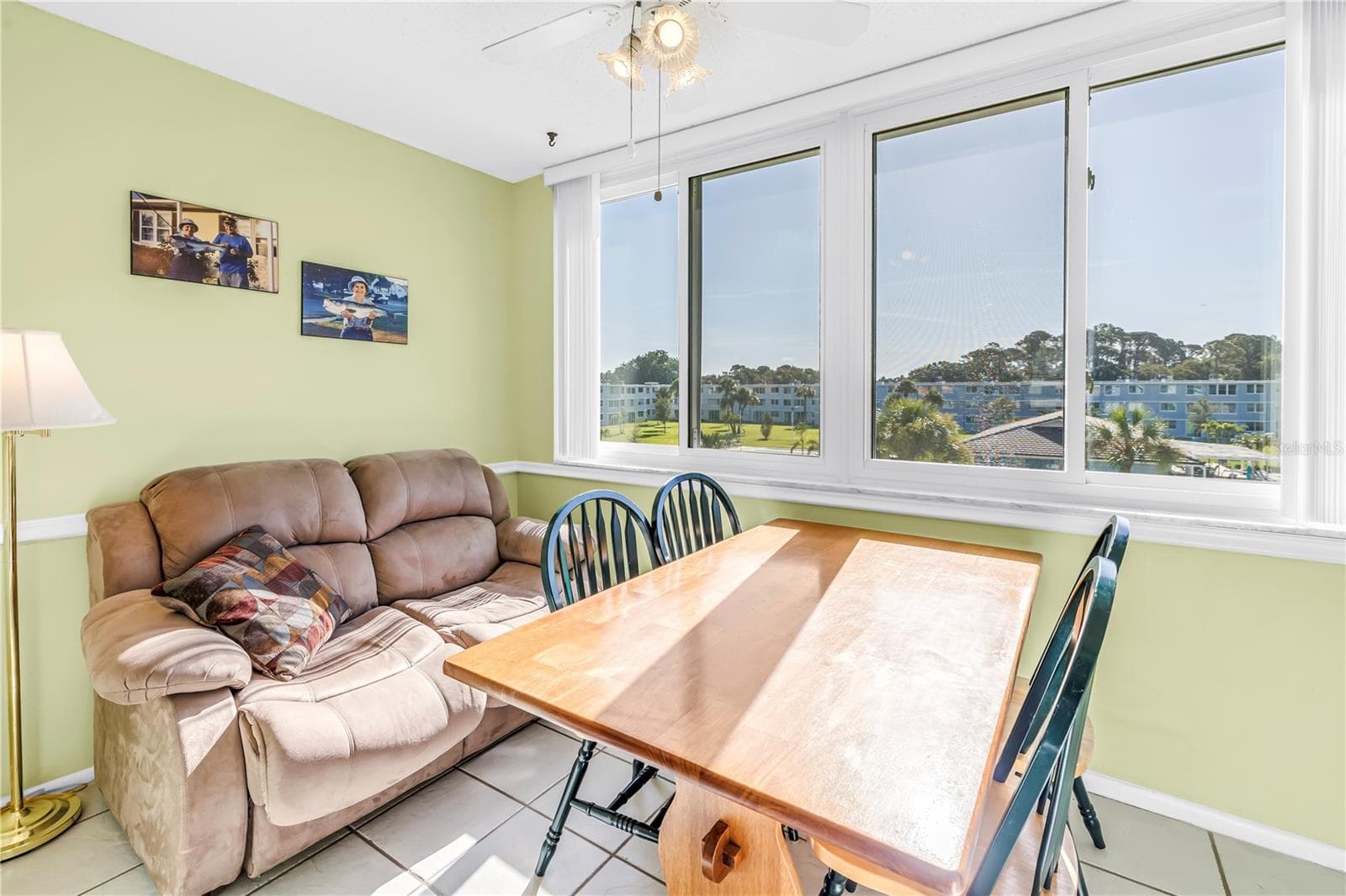 Condominium at 4715 BAY ST NE #320, ST PETERSBURG, photo 6 of 33