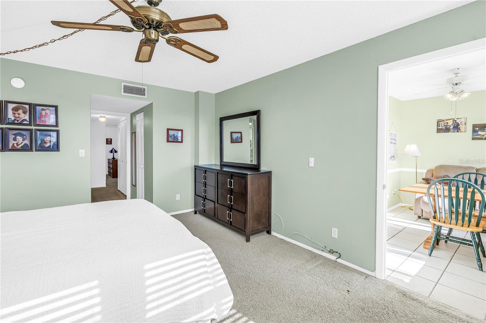 Condominium at 4715 BAY ST NE #320, ST PETERSBURG, photo 18 of 33