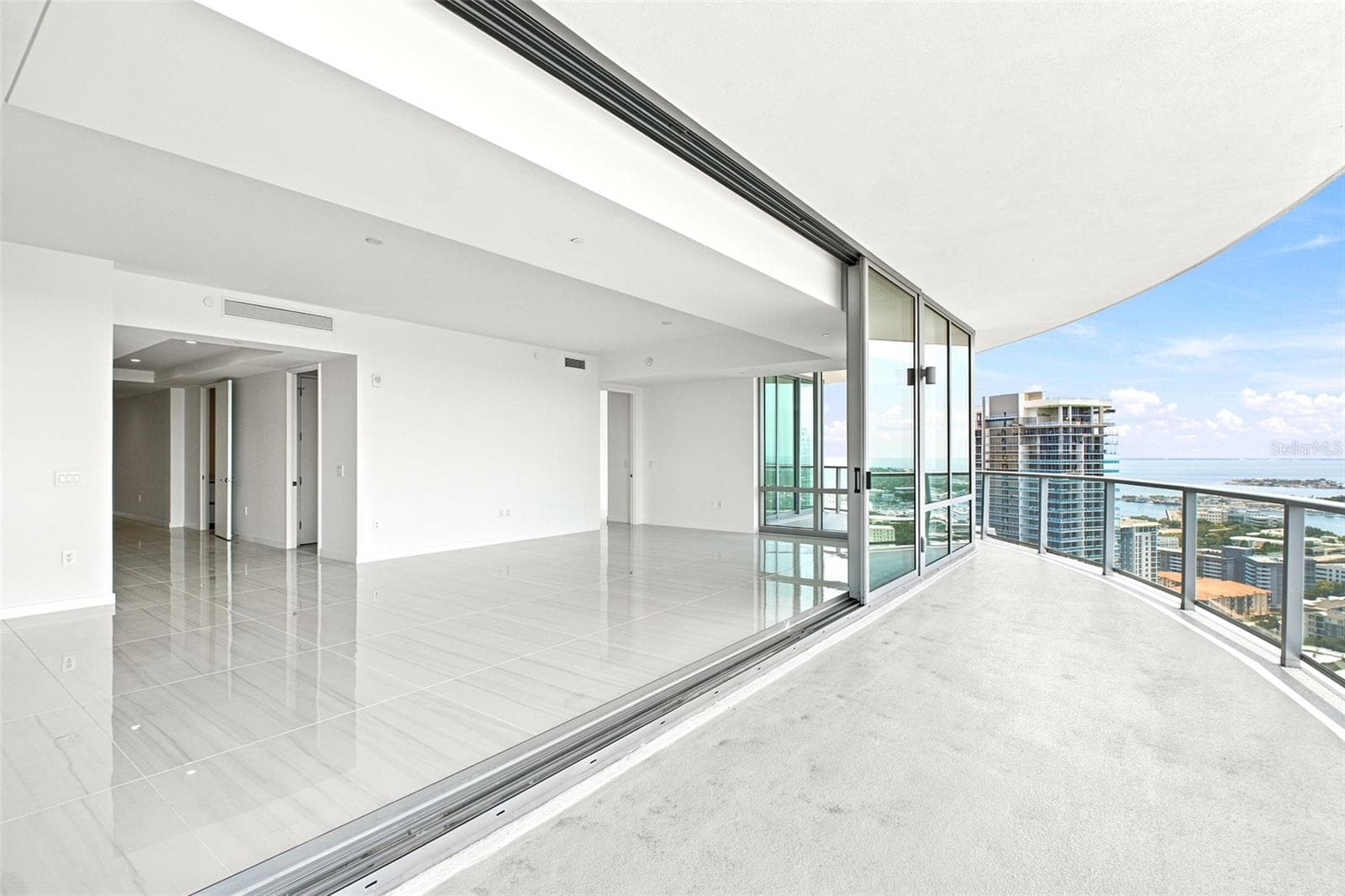 Condominium at 400 CENTRAL AVE #2901, ST PETERSBURG, photo 26 of 96
