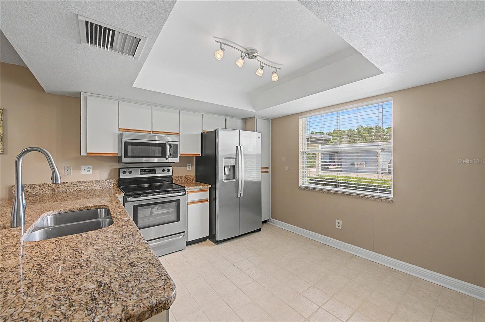 Condominium at 3526 TEESIDE DR, NEW PORT RICHEY, photo 9 of 37