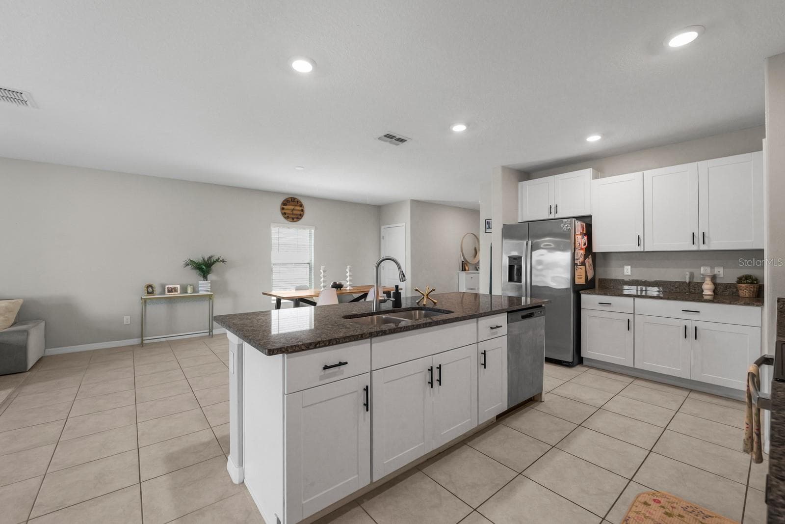 Single Family Residence at 31575 BARREL WAVE WAY, WESLEY CHAPEL, photo 11 of 42