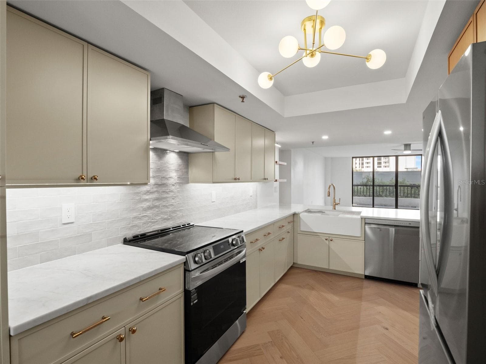 Condominium at 530 E CENTRAL BLVD #405, ORLANDO, photo 17 of 49